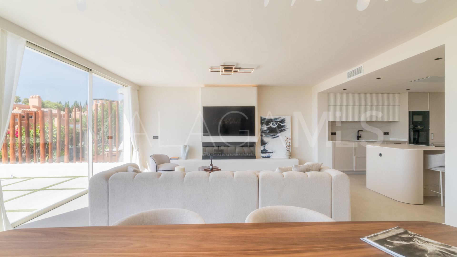 Lägenhet for sale in Nueva Andalucia
