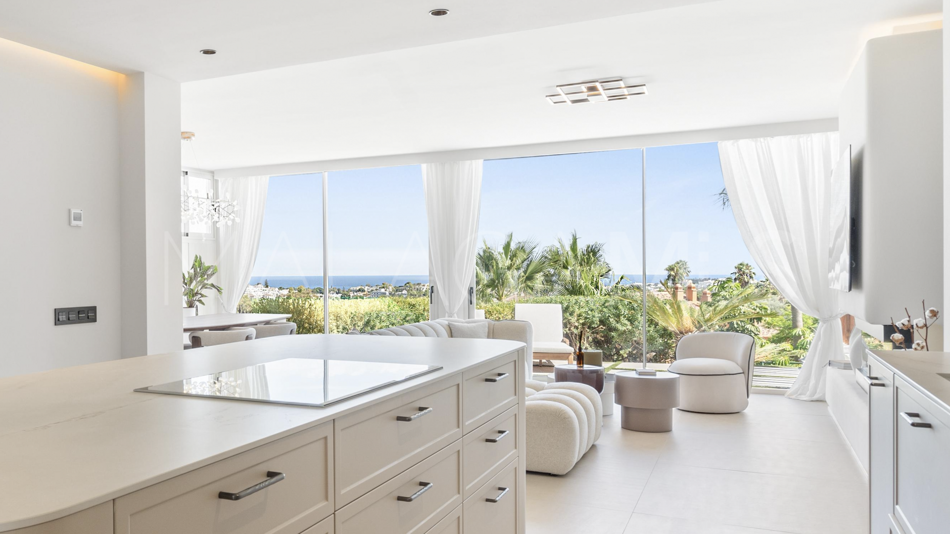 Lägenhet for sale in Nueva Andalucia