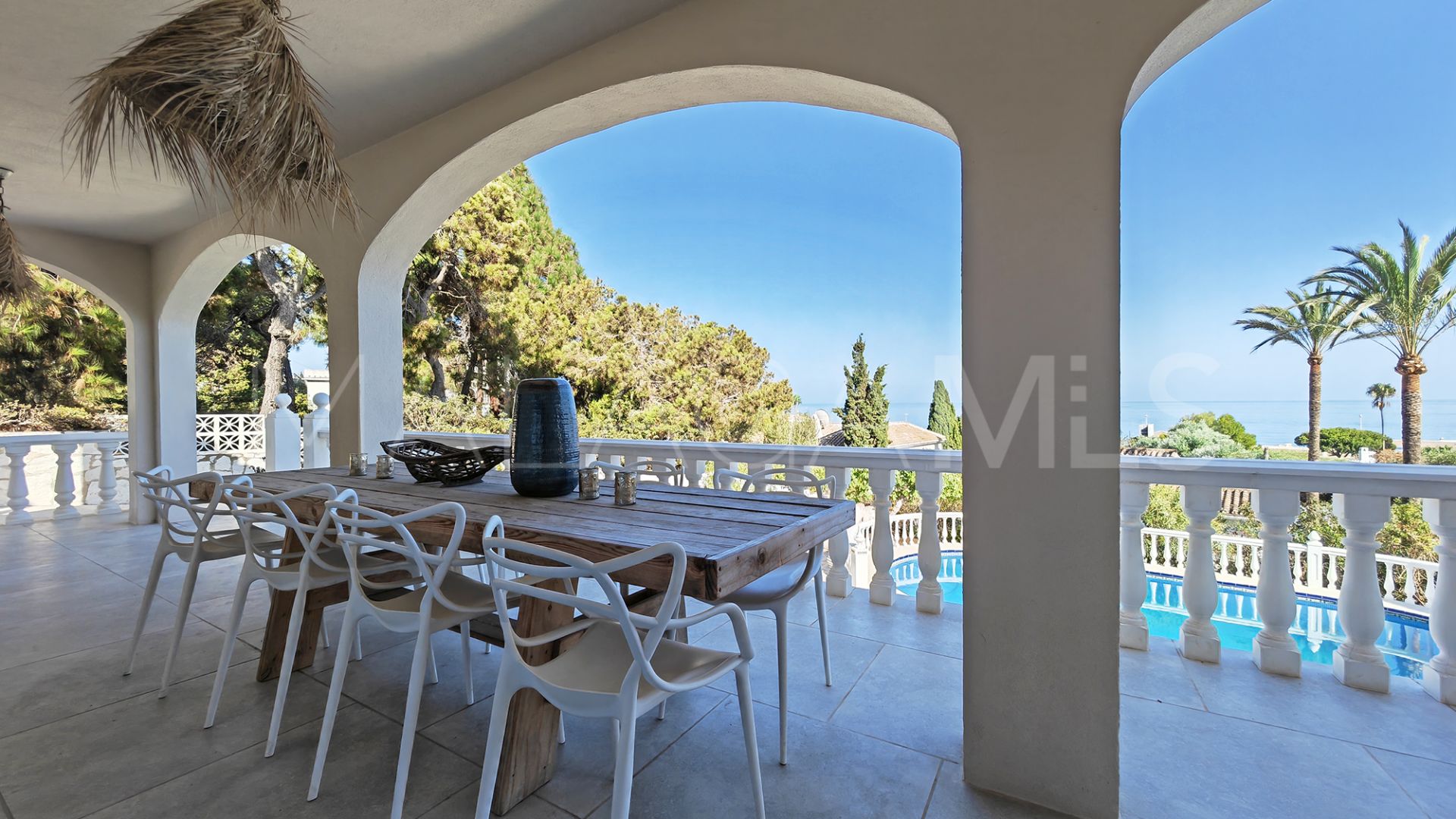 Villa with 5 bedrooms a la venta in El Chaparral