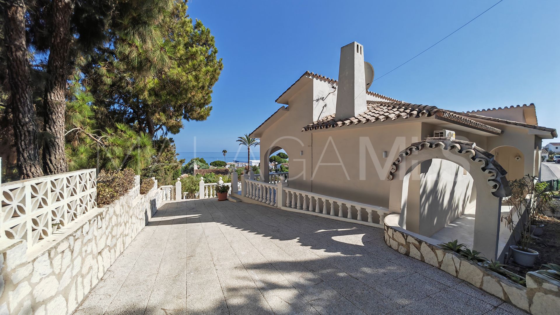 Villa with 5 bedrooms a la venta in El Chaparral