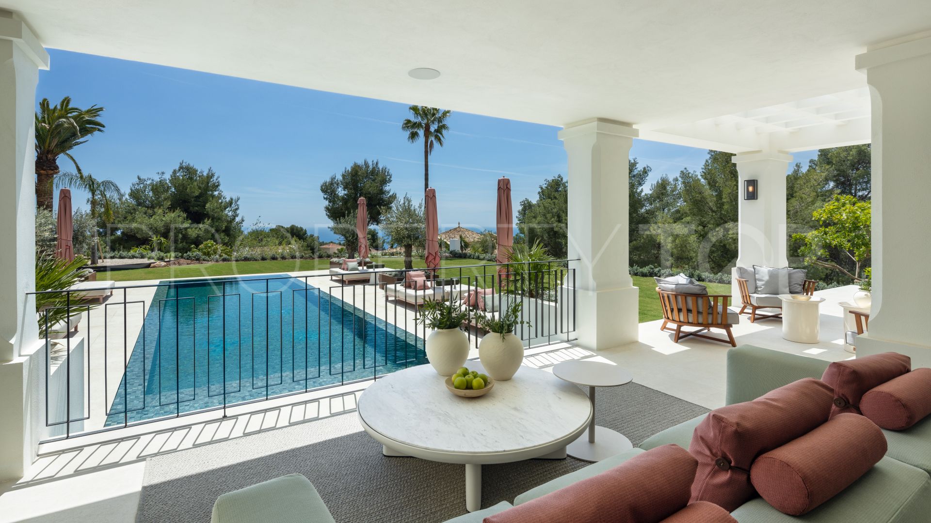 6 bedrooms Marbella Golden Mile villa for sale