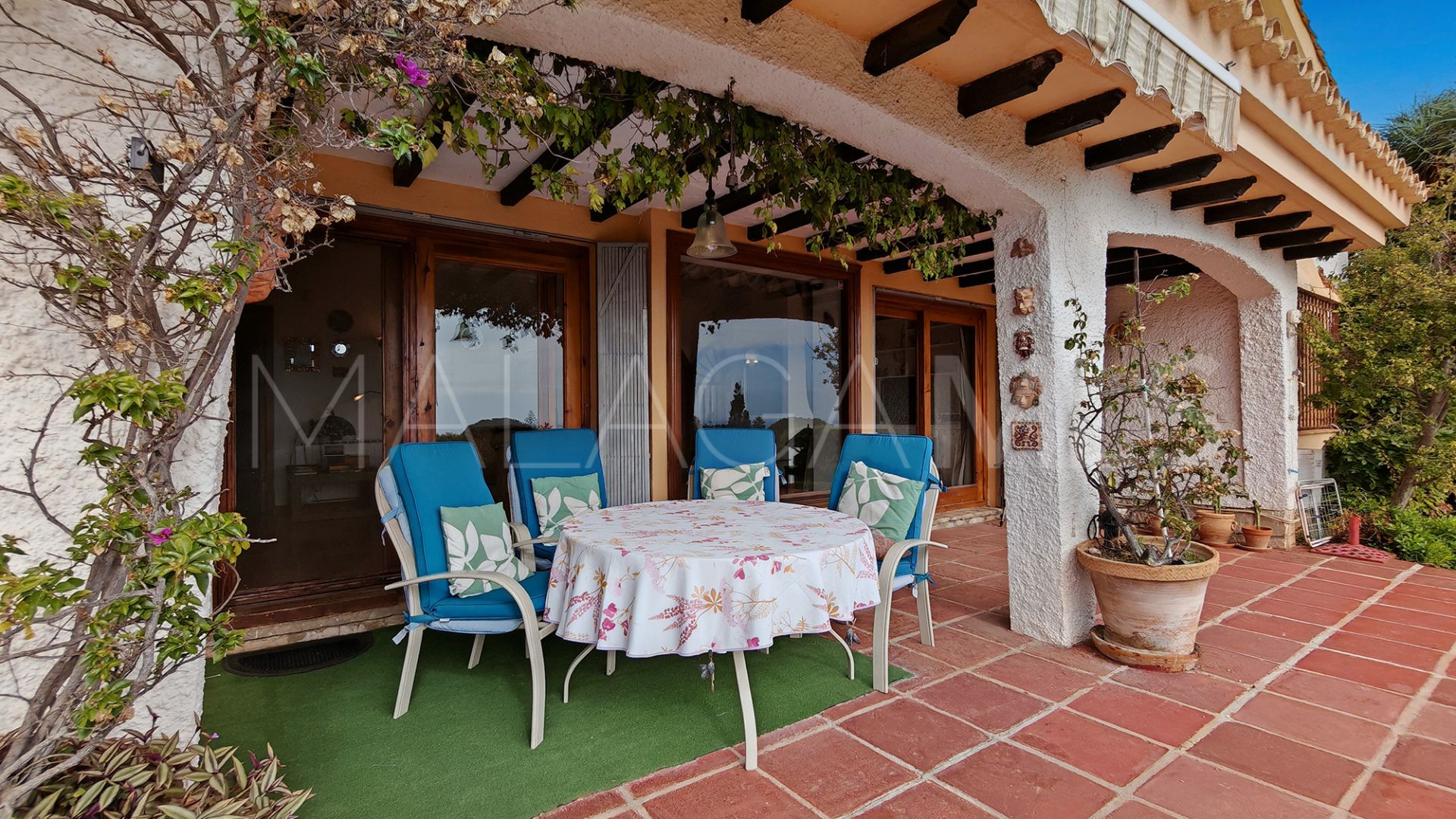 Villa for sale in El Rosario