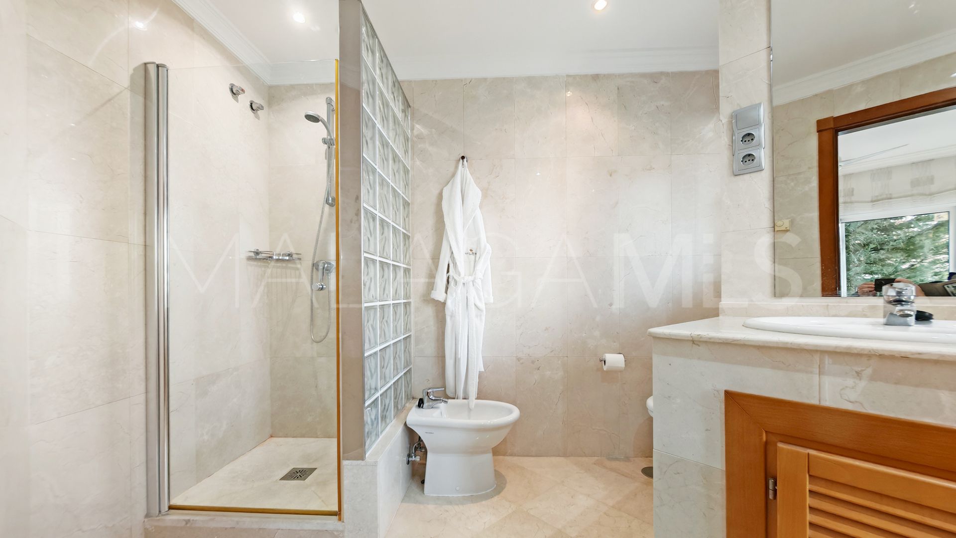 Wohnung for sale in Nueva Andalucia