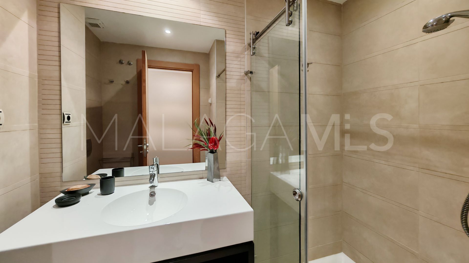 Lägenhet for sale in Los Altos de los Monteros