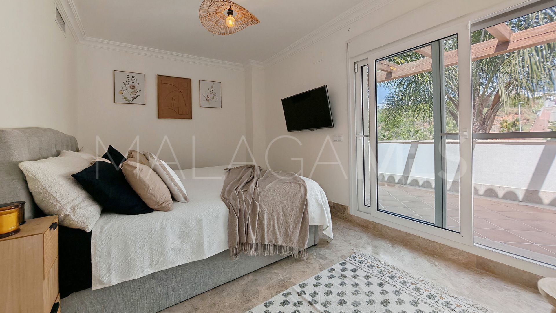 For sale Santa Clara villa with 4 bedrooms