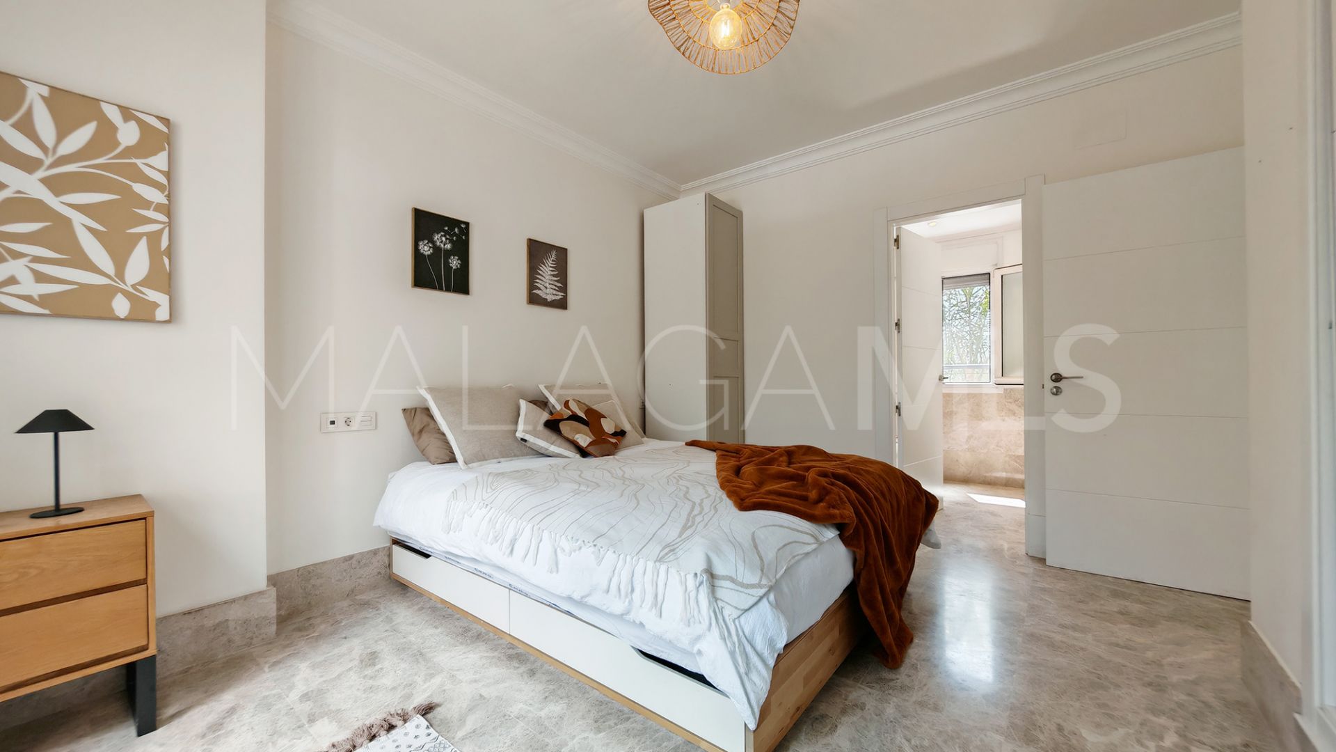 For sale Santa Clara villa with 4 bedrooms