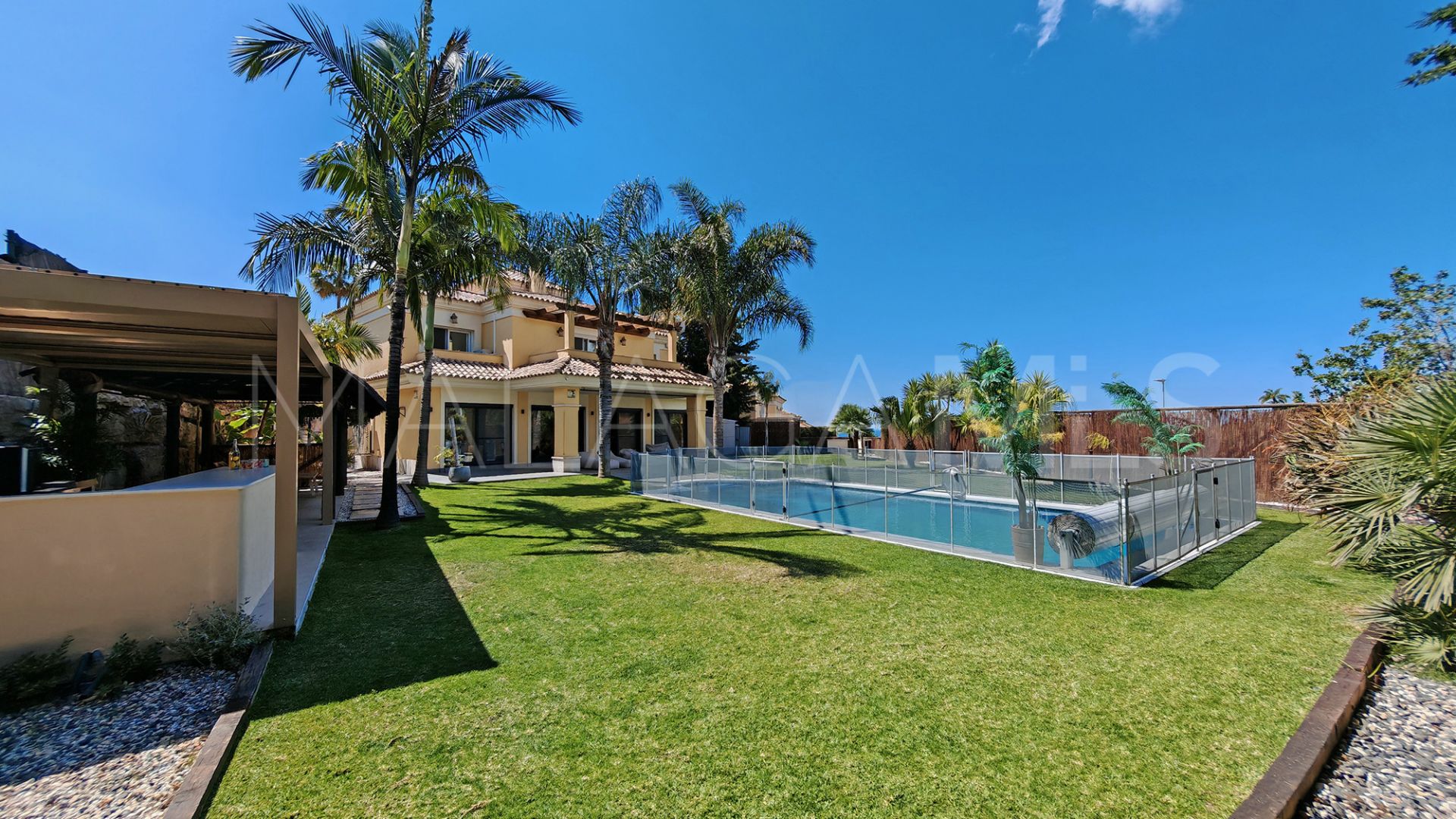 For sale Santa Clara villa with 4 bedrooms