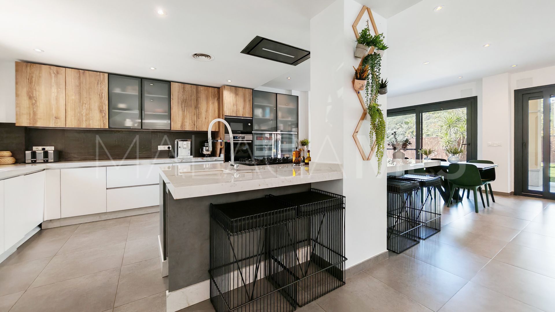 For sale Santa Clara villa with 4 bedrooms