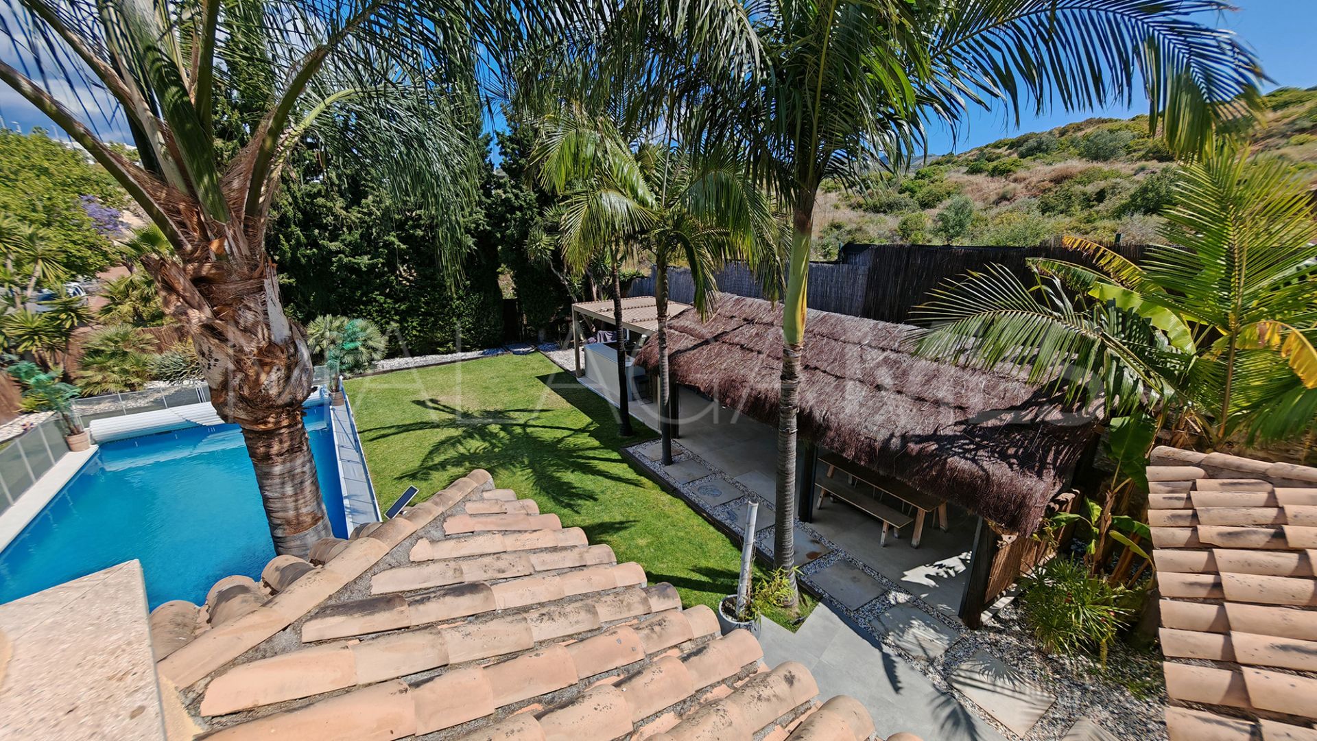 For sale Santa Clara villa with 4 bedrooms