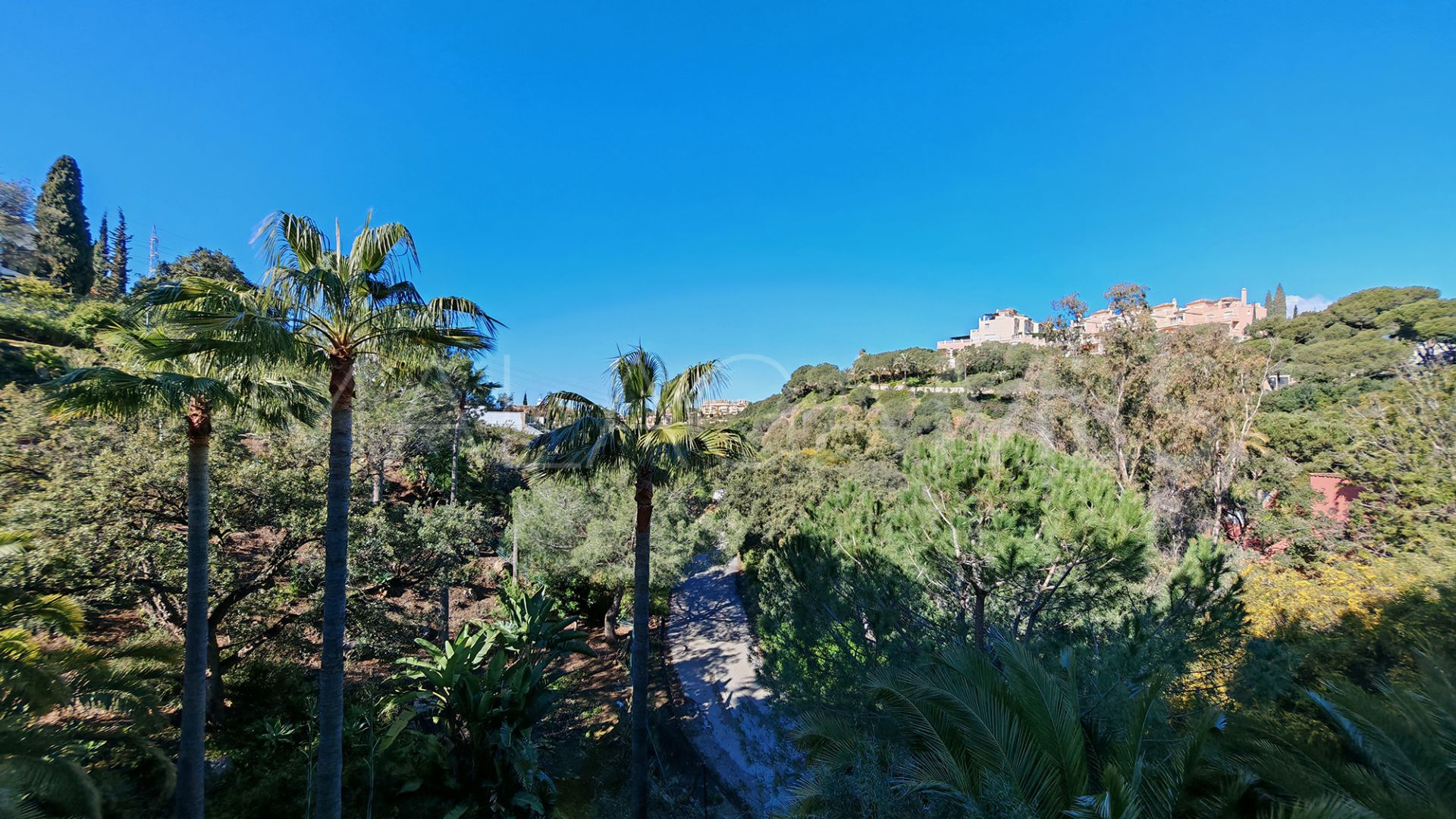 Appartement for sale in Elviria