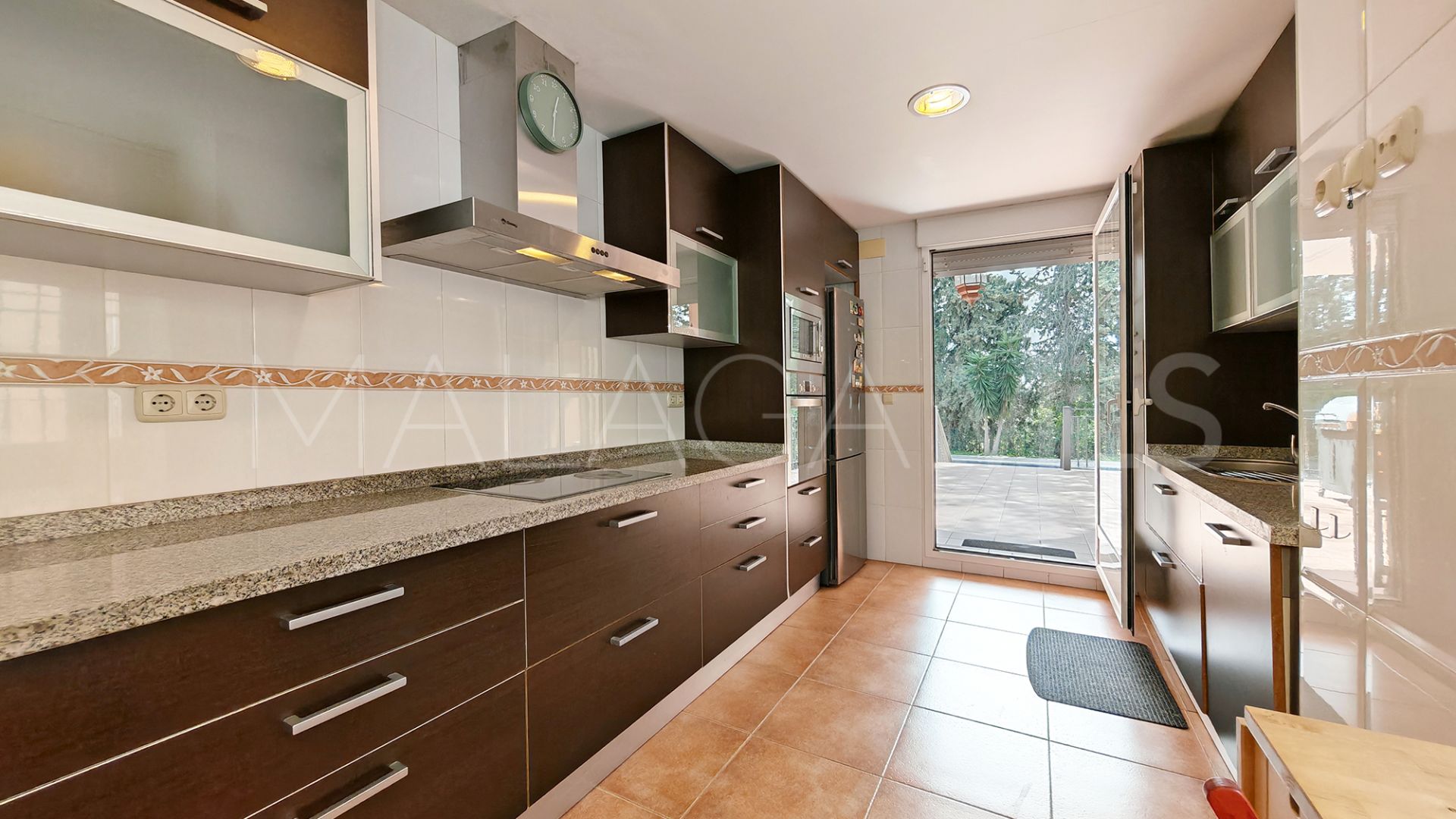 For sale 5 bedrooms house in Las Chapas