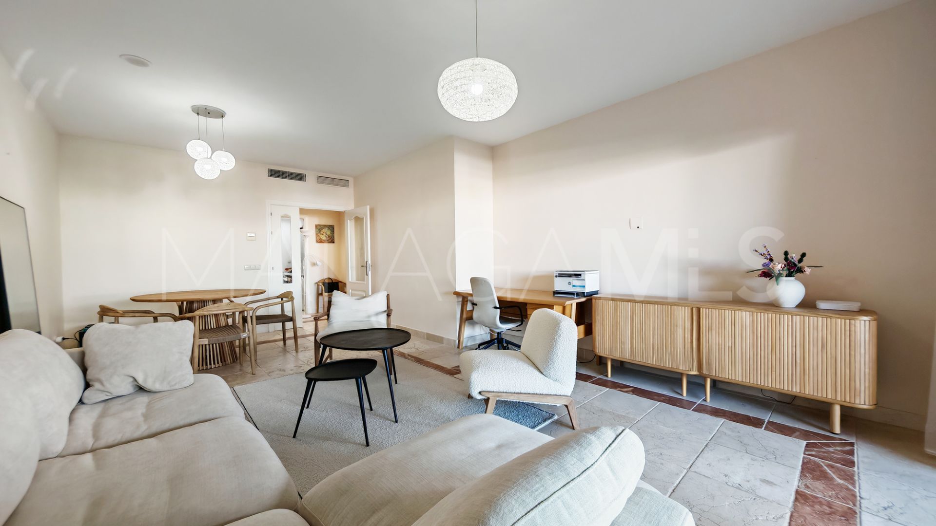 Erdgeschosswohnung for sale in Benatalaya