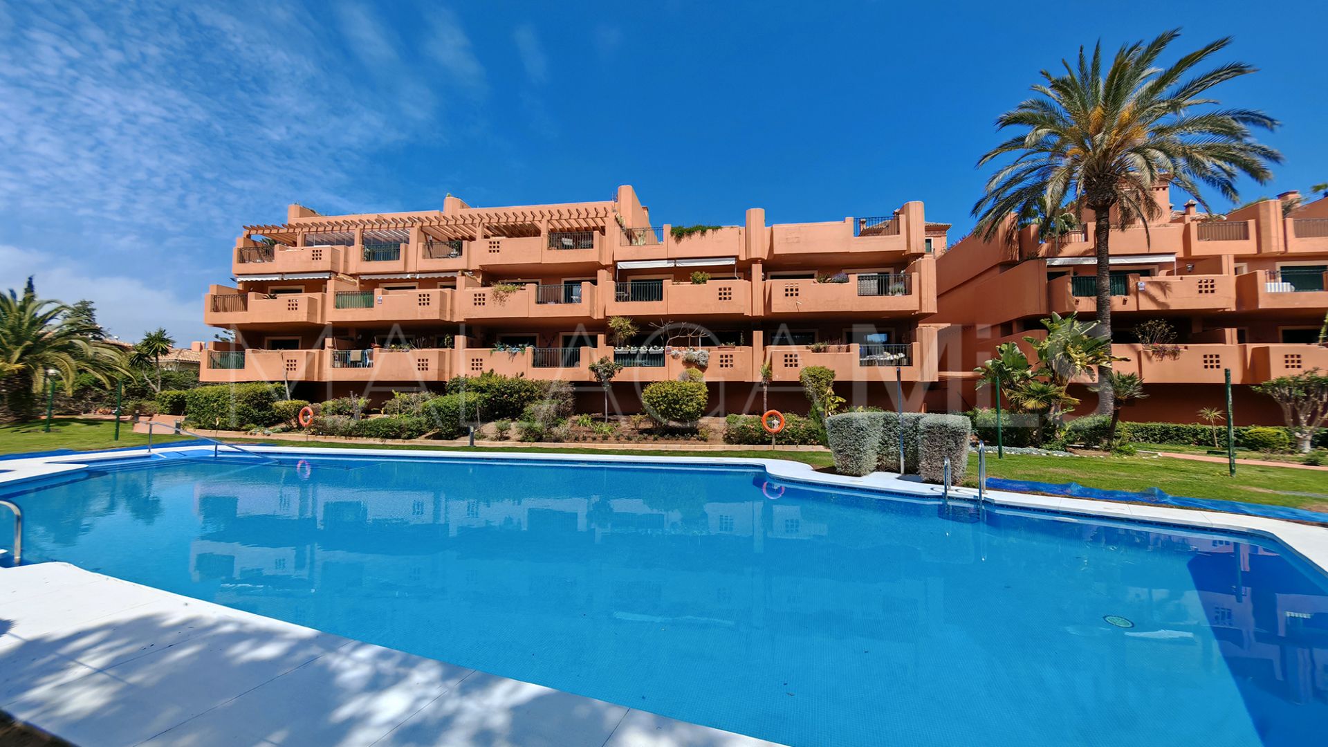 Appartement rez de chaussée for sale in Cabopino