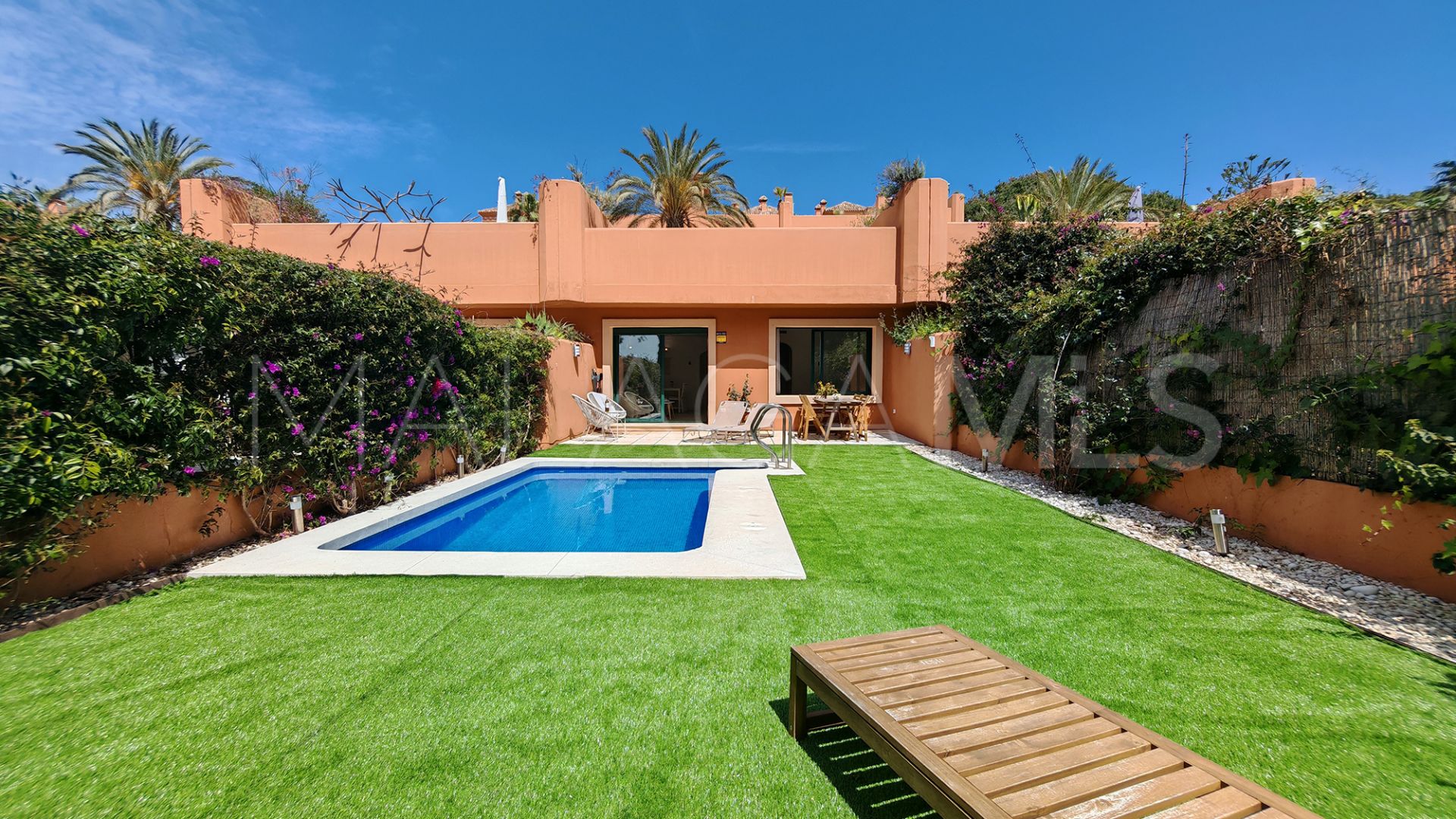 Appartement rez de chaussée for sale in Cabopino
