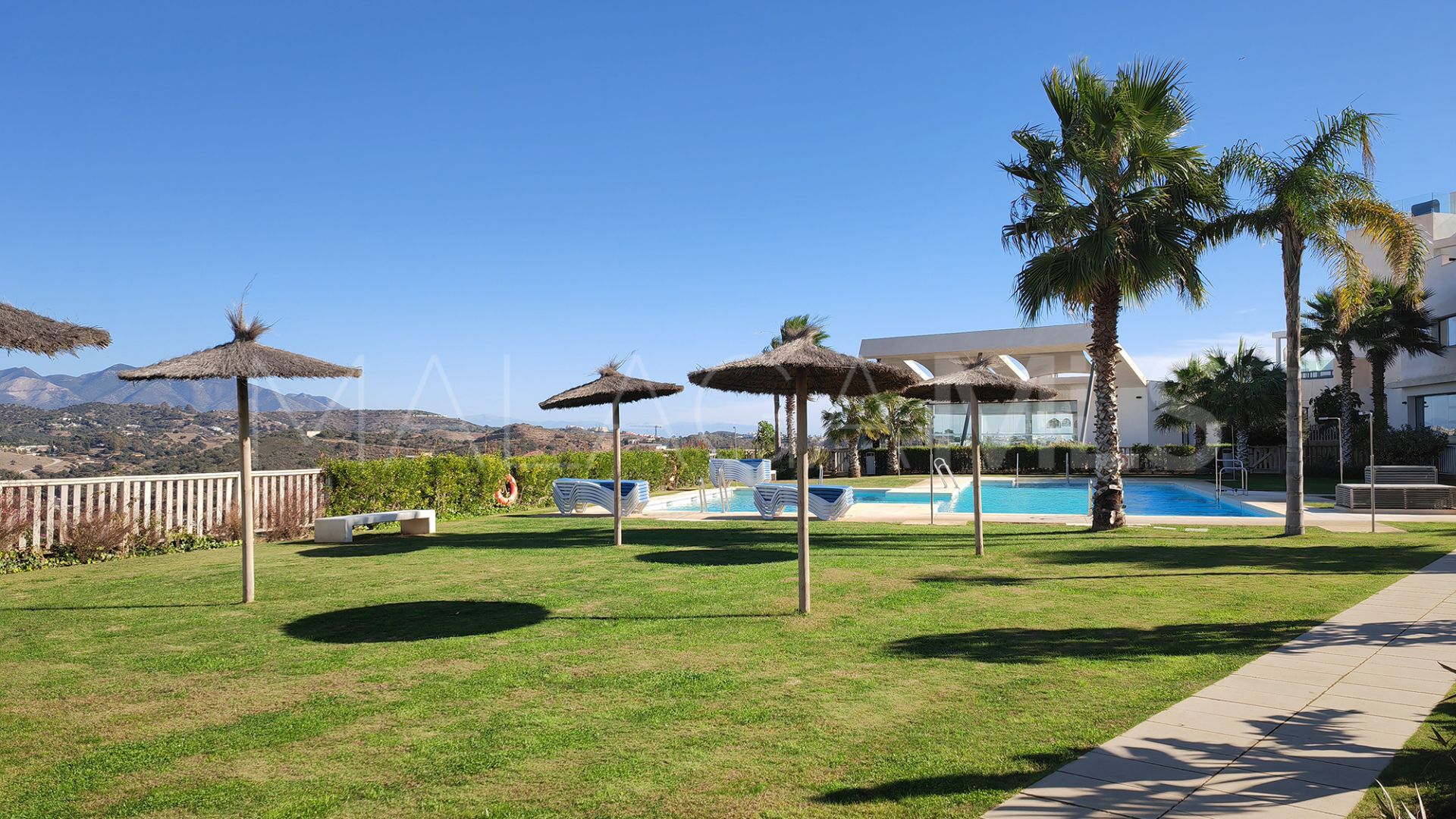 Se vende apartamento planta baja in Cala de Mijas