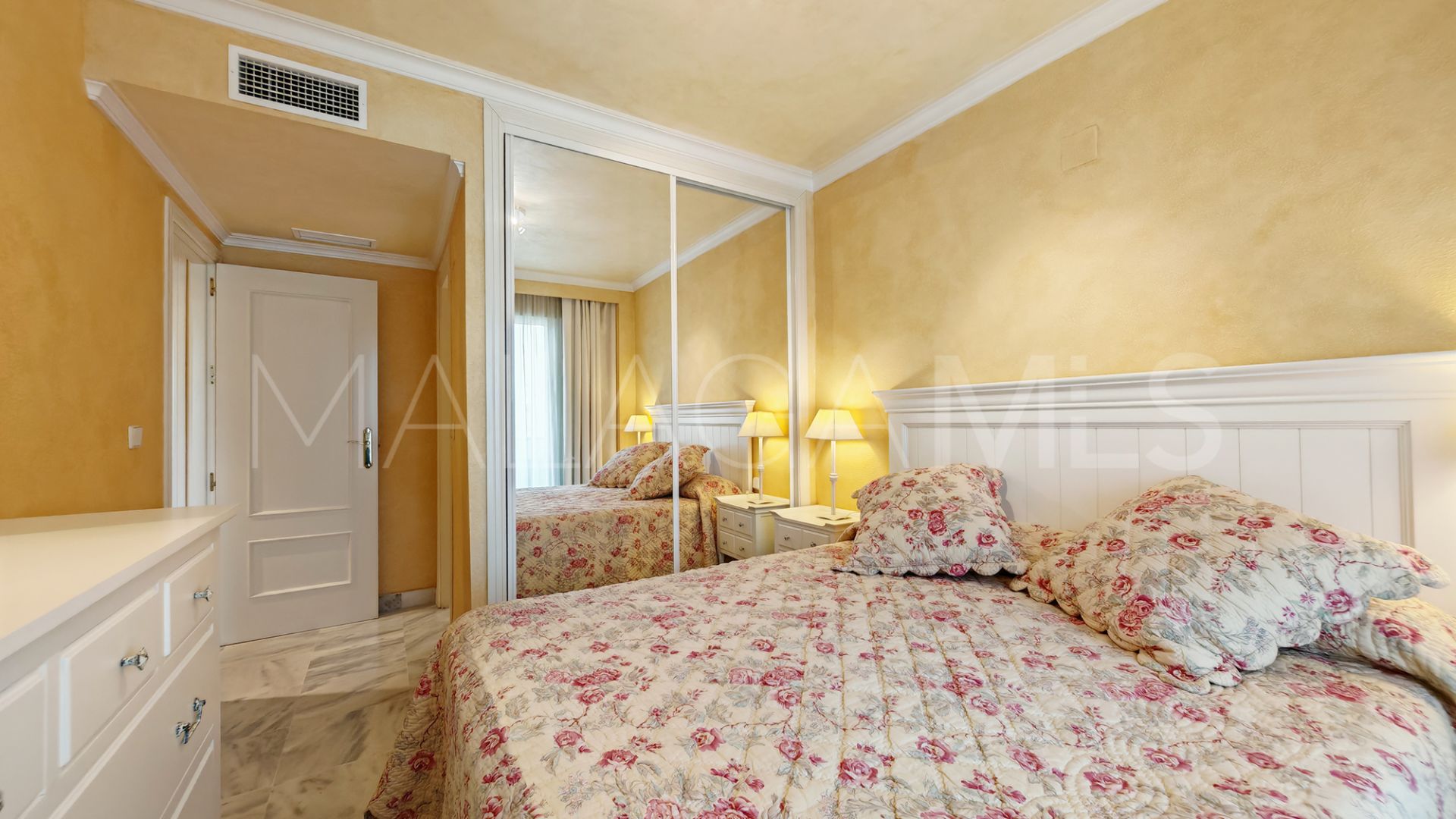 Apartamento for sale in La Dama de Noche