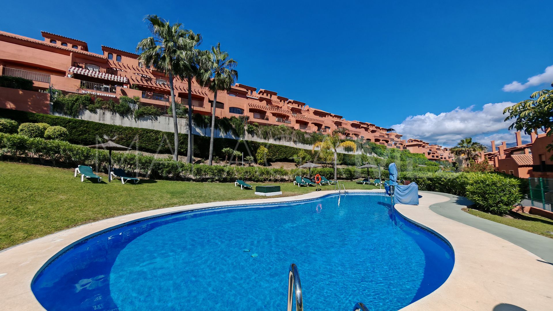 Zweistöckiges penthouse for sale in Costa Galera