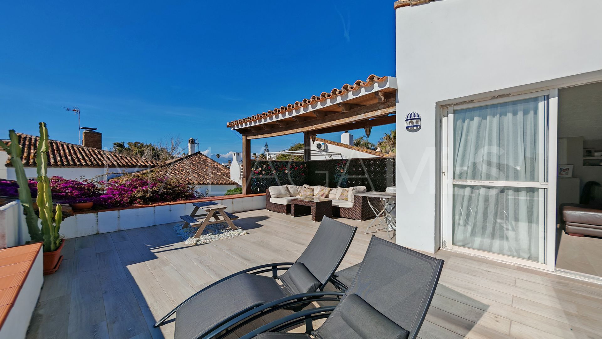 Villa for sale in Bahia Dorada