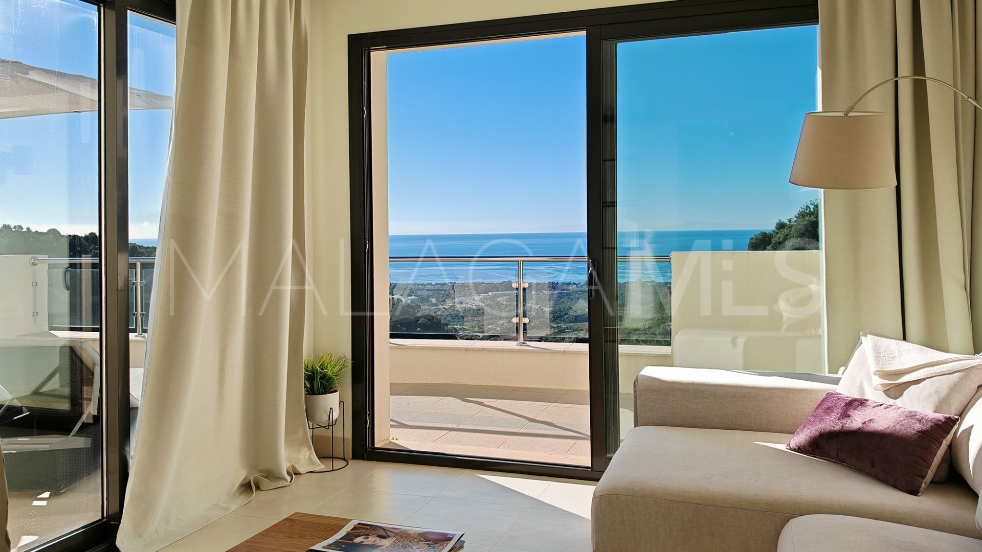 Los Altos de los Monteros penthouse for sale