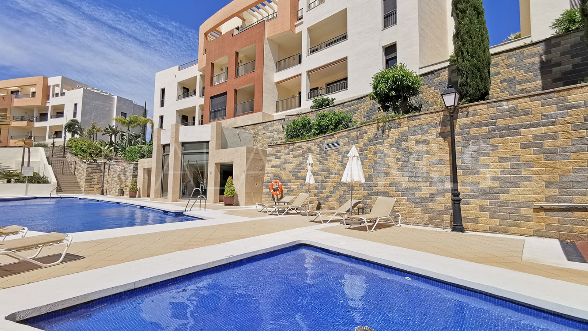 Los Altos de los Monteros penthouse for sale