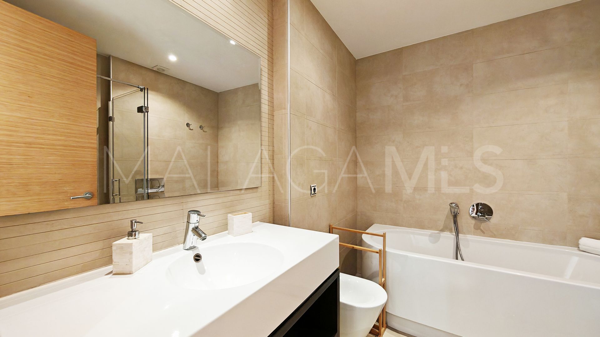 Los Altos de los Monteros penthouse for sale