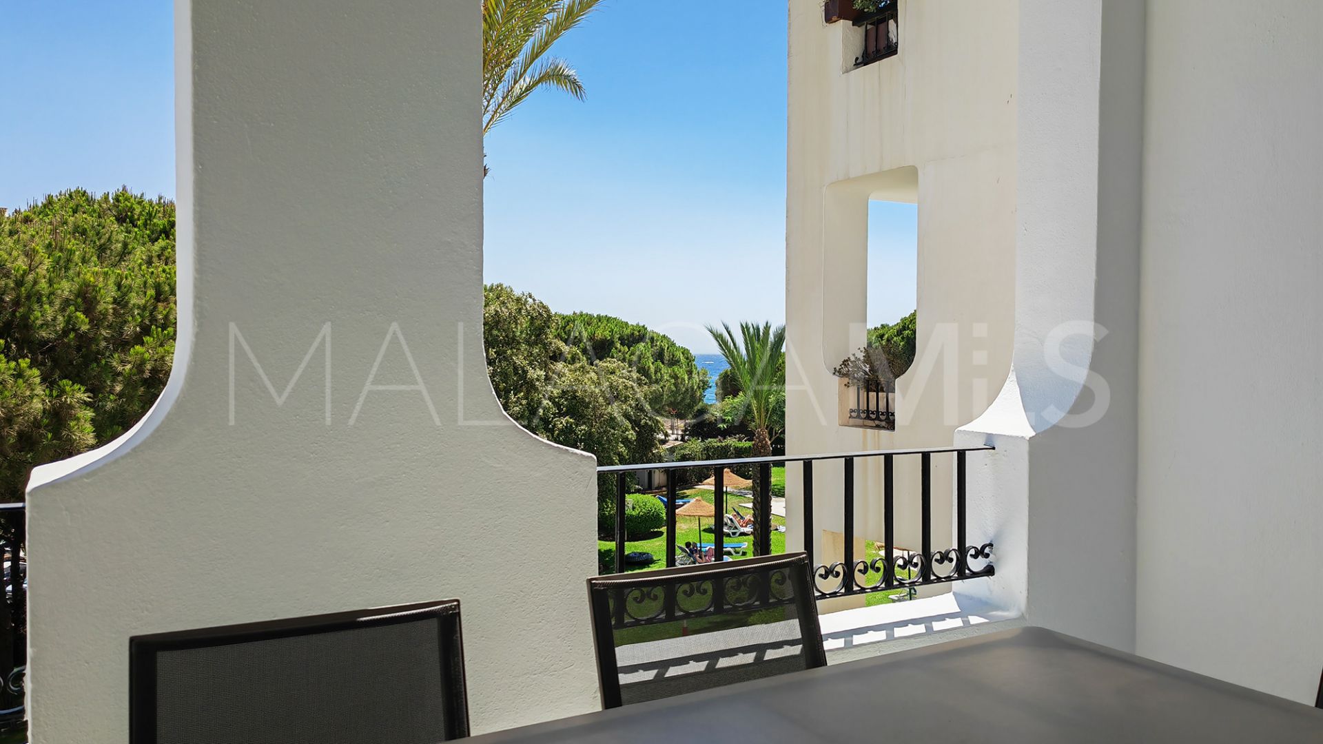 Puerto de Cabopino, apartamento with 2 bedrooms for sale