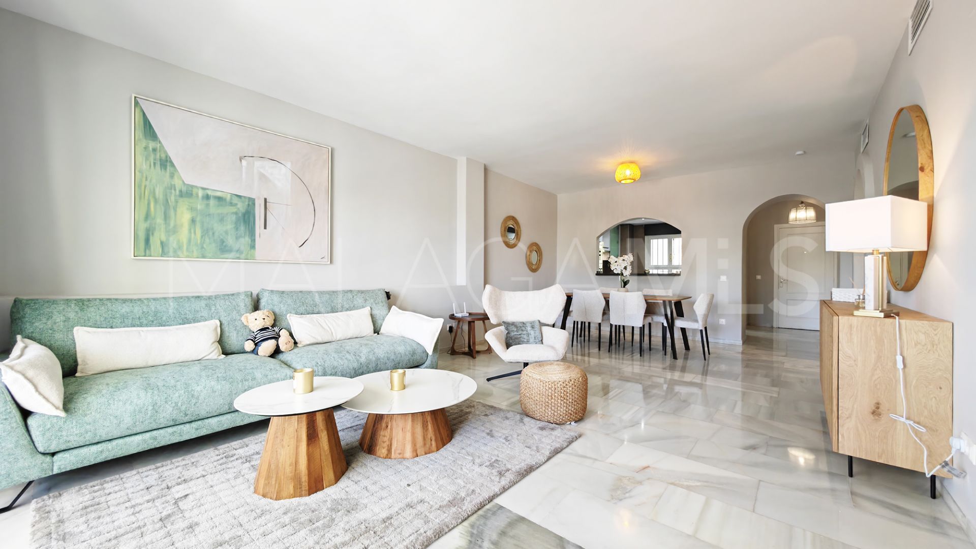 Puerto de Cabopino, apartamento with 2 bedrooms for sale