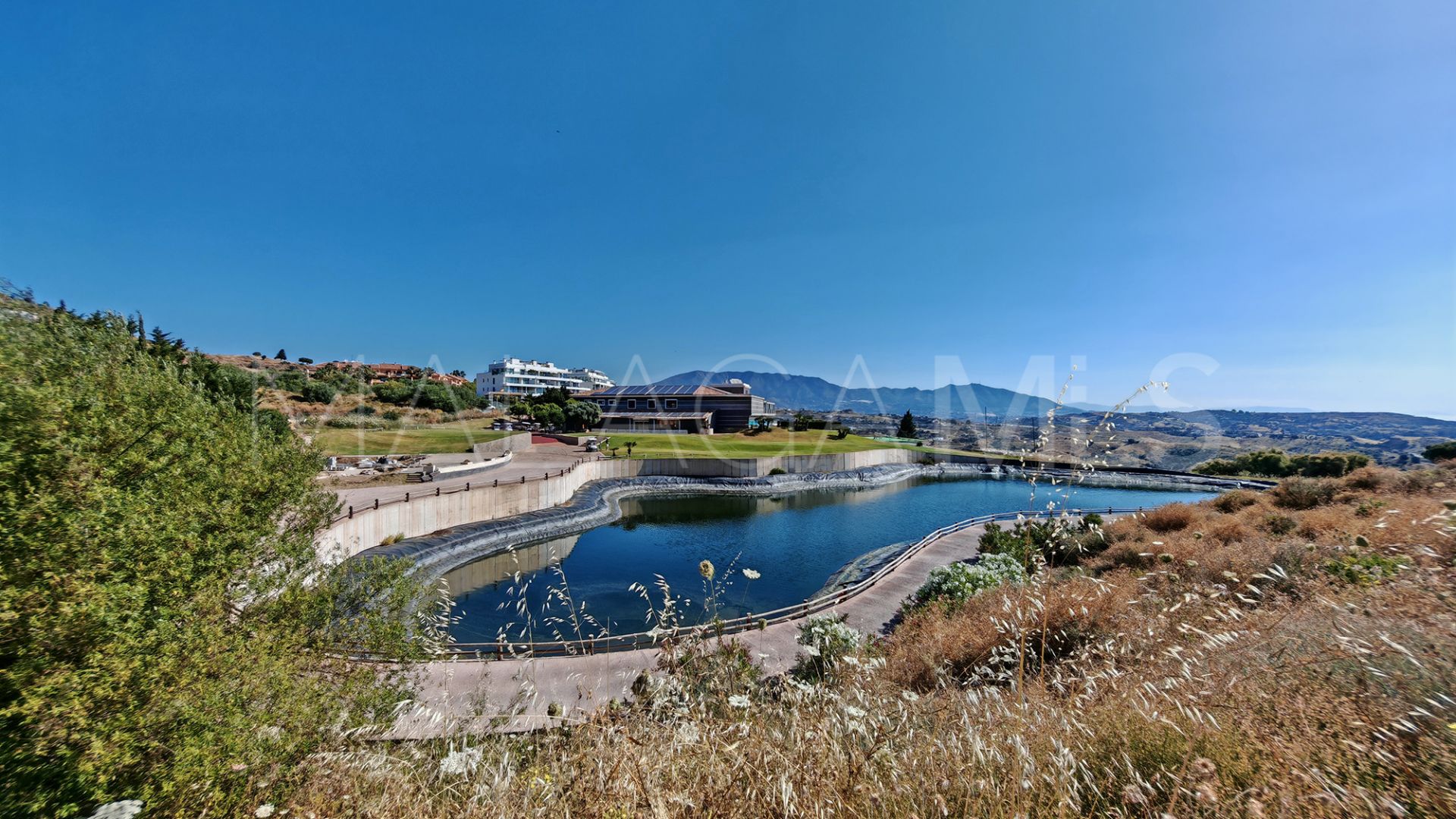 Parcela a la venta in Calanova Golf
