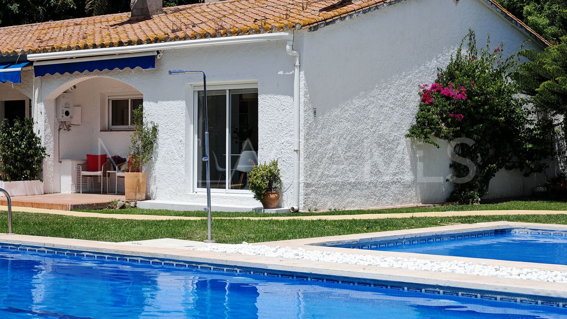Buy bungalow de 2 bedrooms in Cortijo Blanco