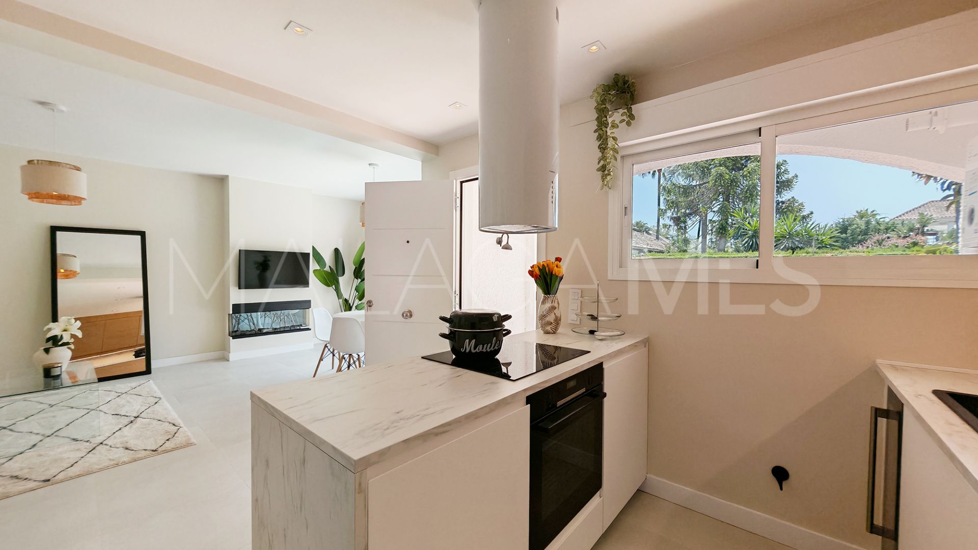Buy bungalow de 2 bedrooms in Cortijo Blanco