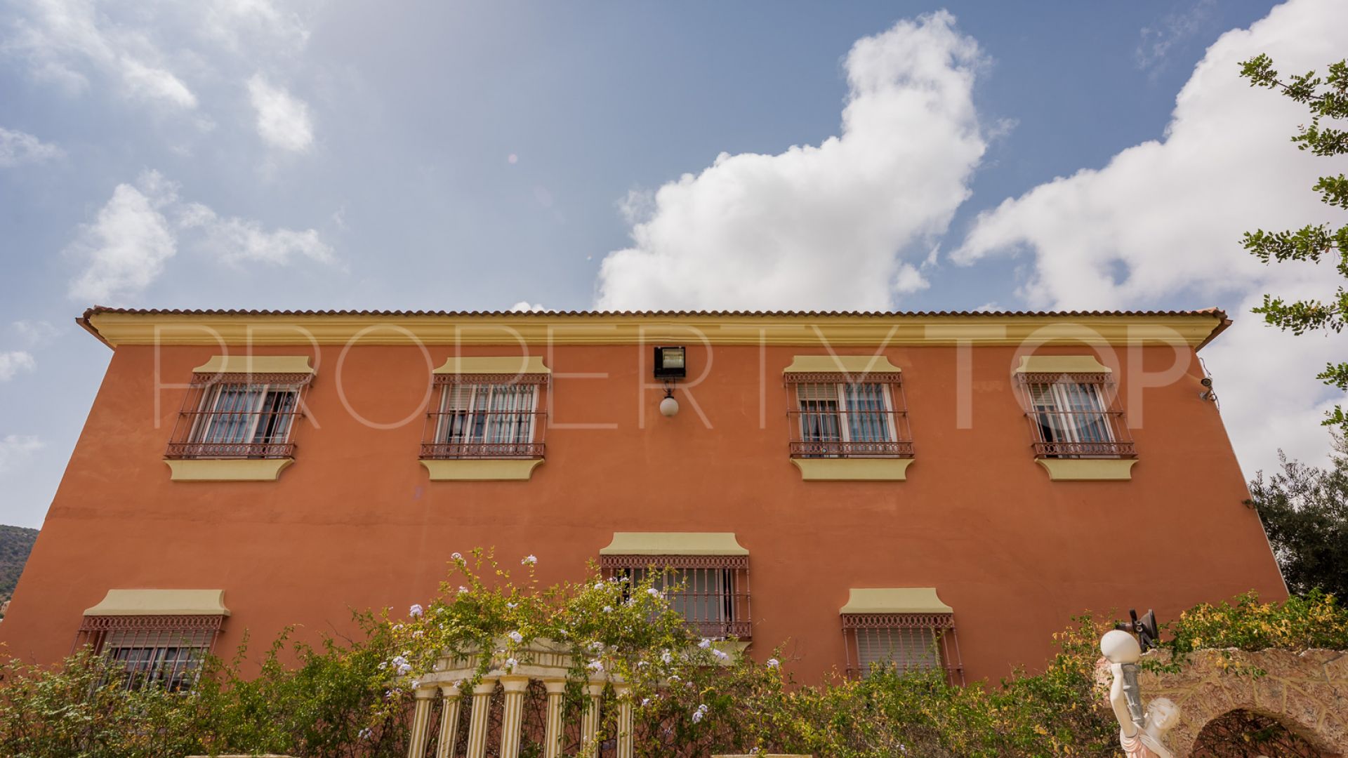 Casas y pisos adaptados en venta en Alh. Torre Centro, Alhaurin de la Torre Casas y pisos adaptados en venta en Alh. Torre Centro, Alhaurin de la Torre