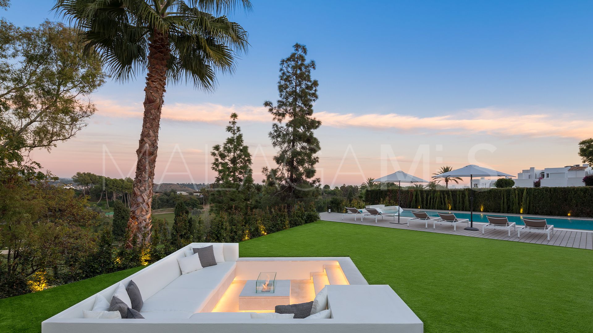 For sale villa with 5 bedrooms in Aloha