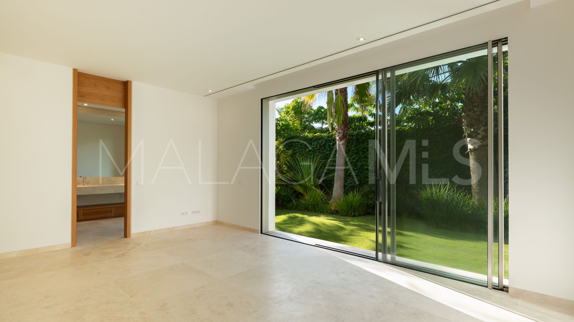 5 bedrooms villa in Finca Cortesin for sale