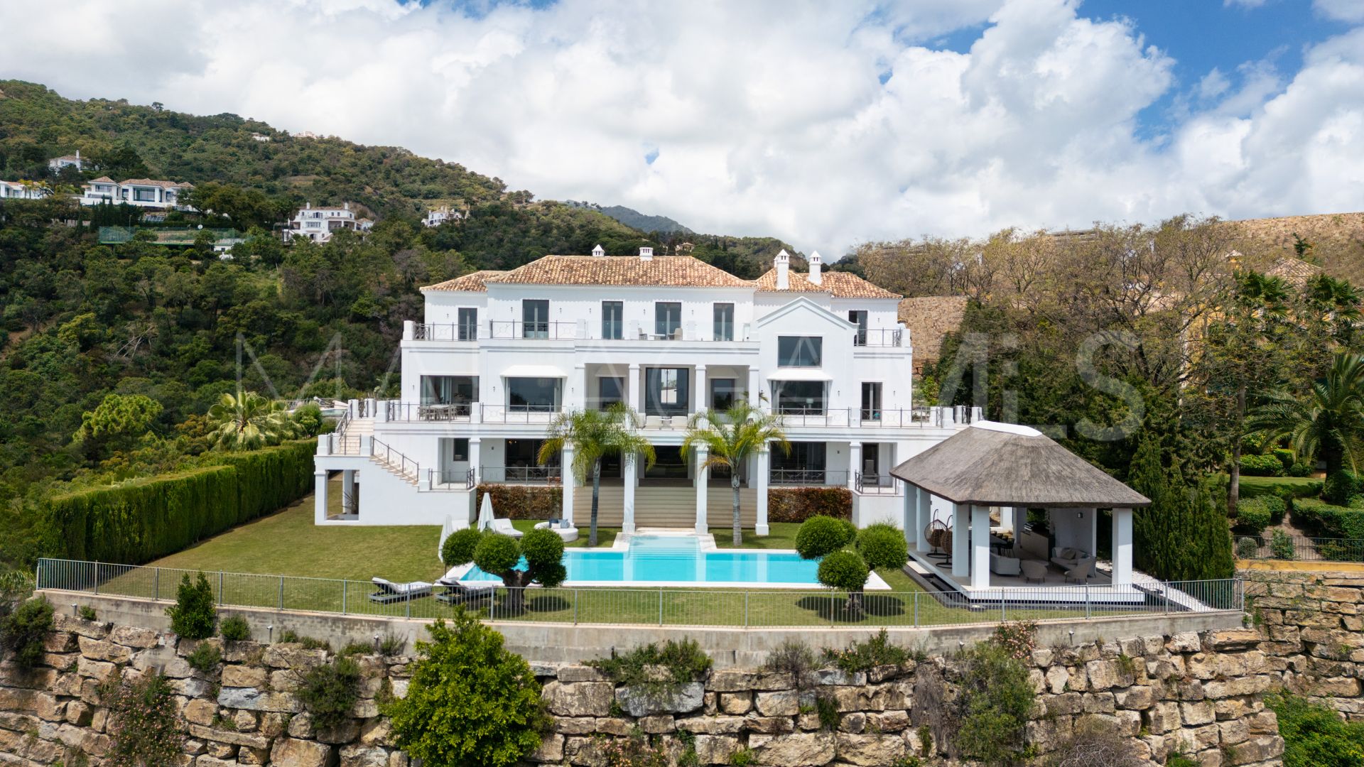 Villa for sale in El Madroñal