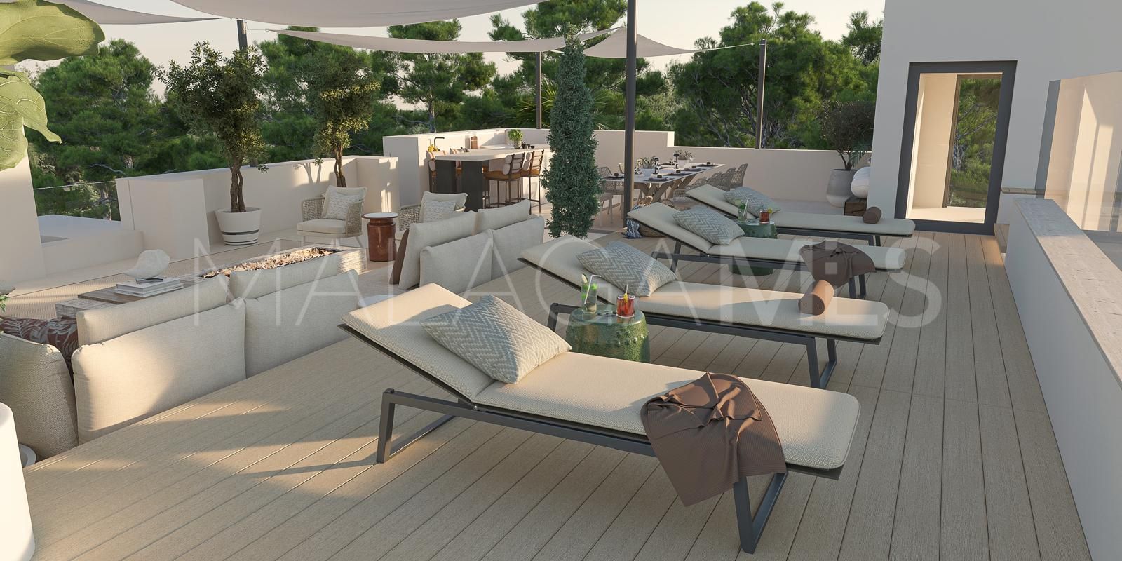 Villa for sale in Marbella Hill Club with 5 bedrooms