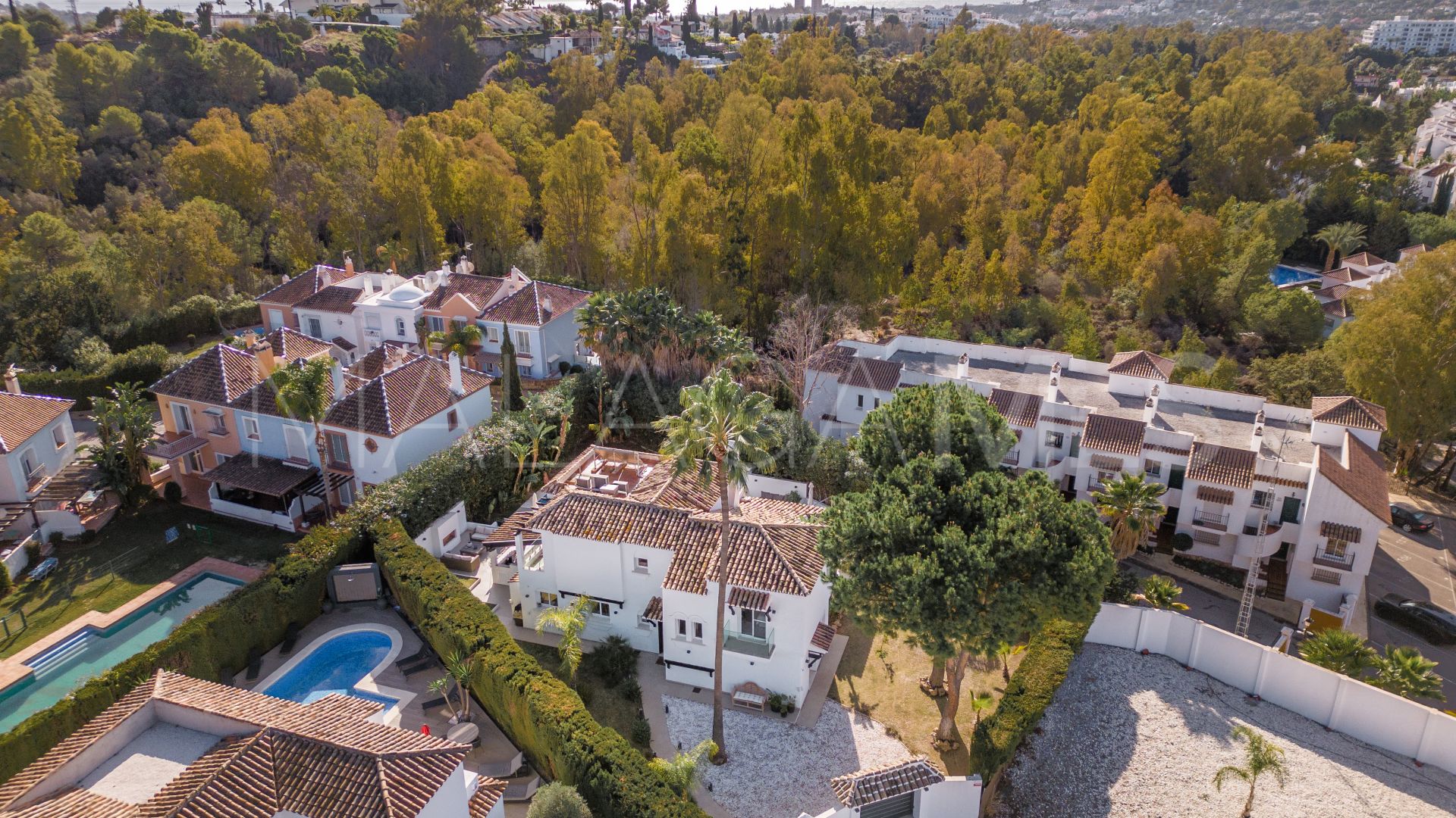 Villa for sale in Marbella Country Club