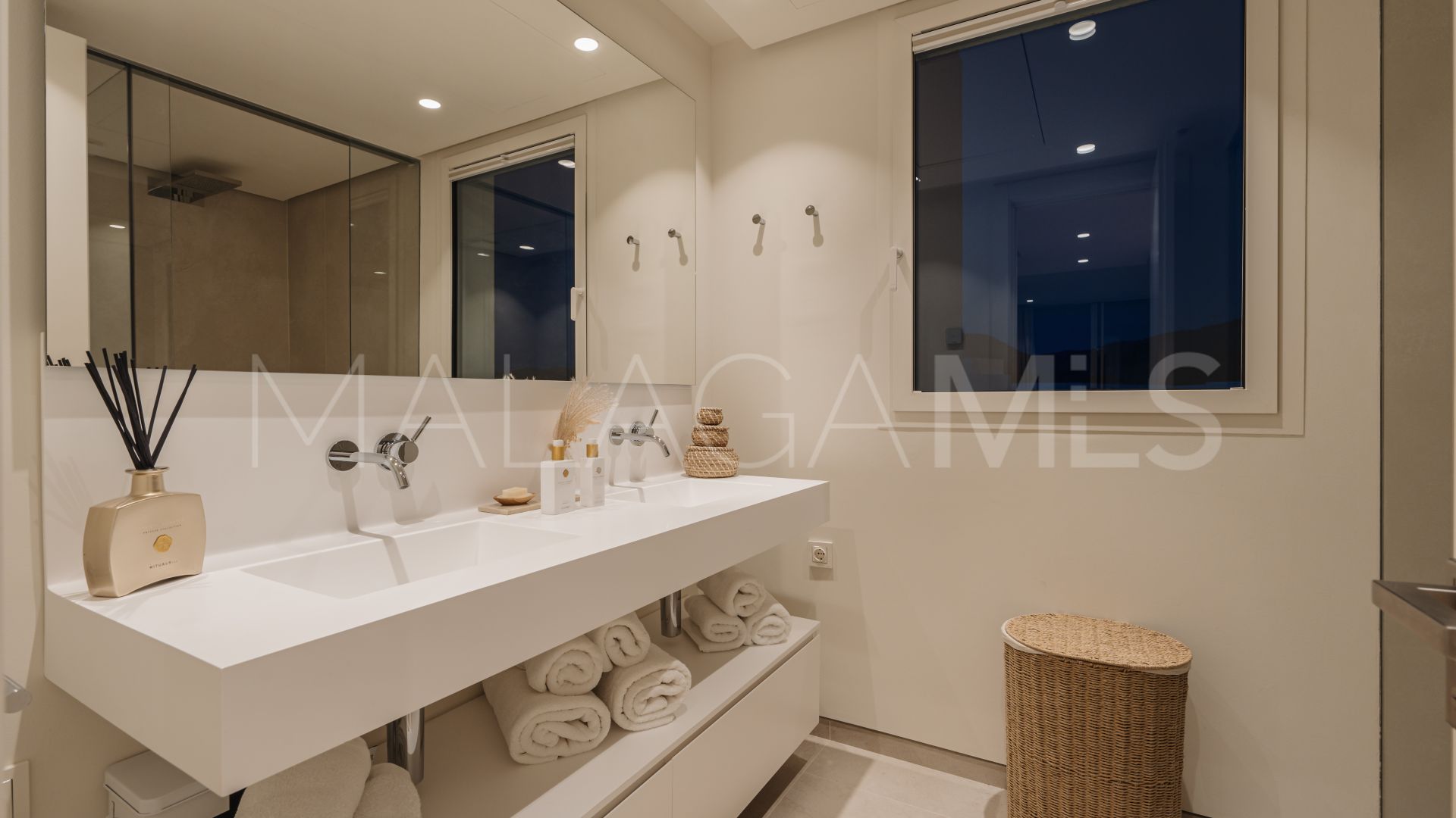 Duplex penthouse for sale in Palo Alto