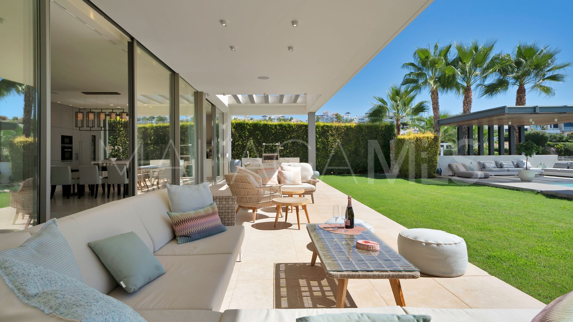 For sale villa with 5 bedrooms in La Alqueria