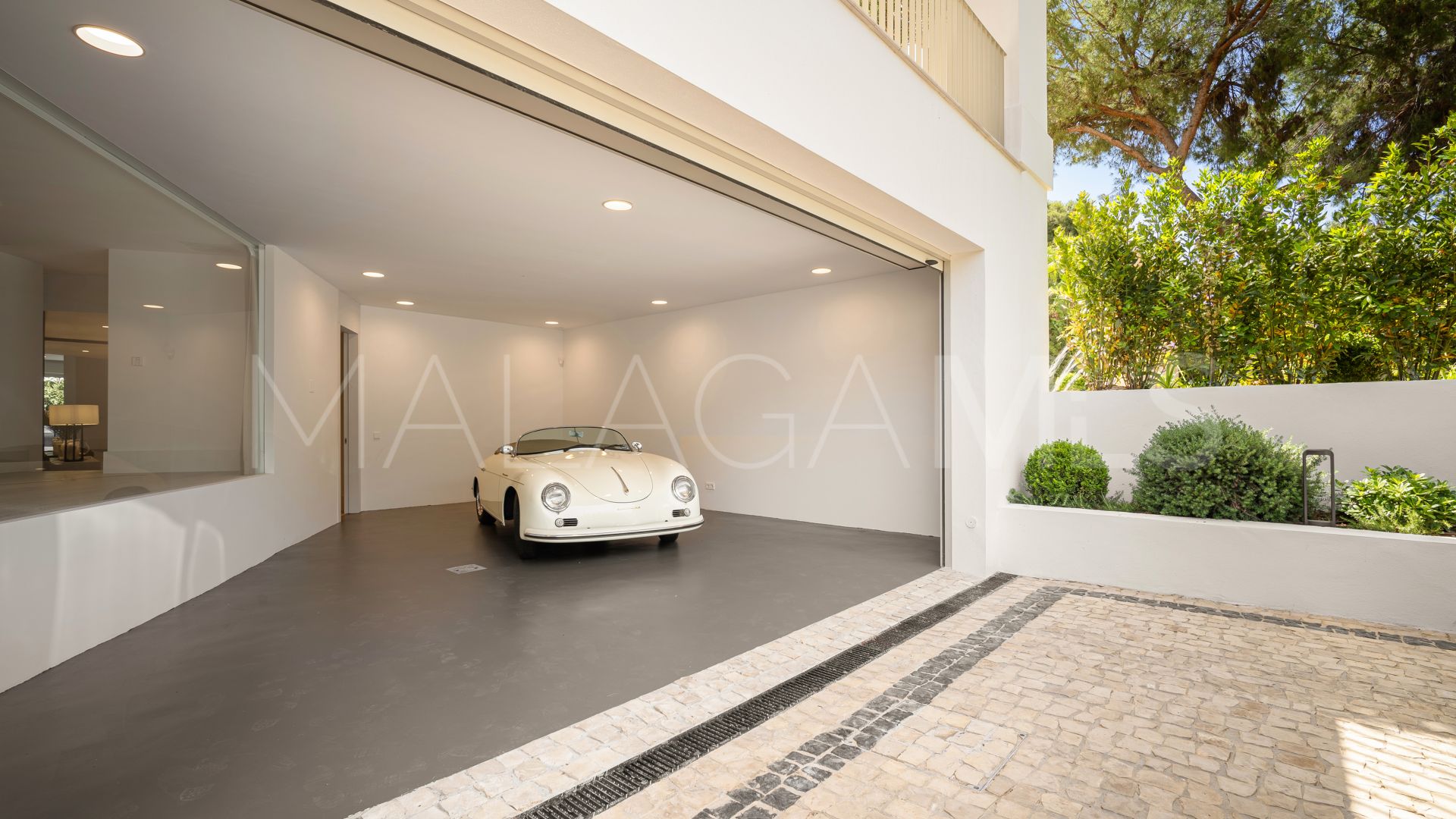 For sale 6 bedrooms villa in Rocio de Nagüeles