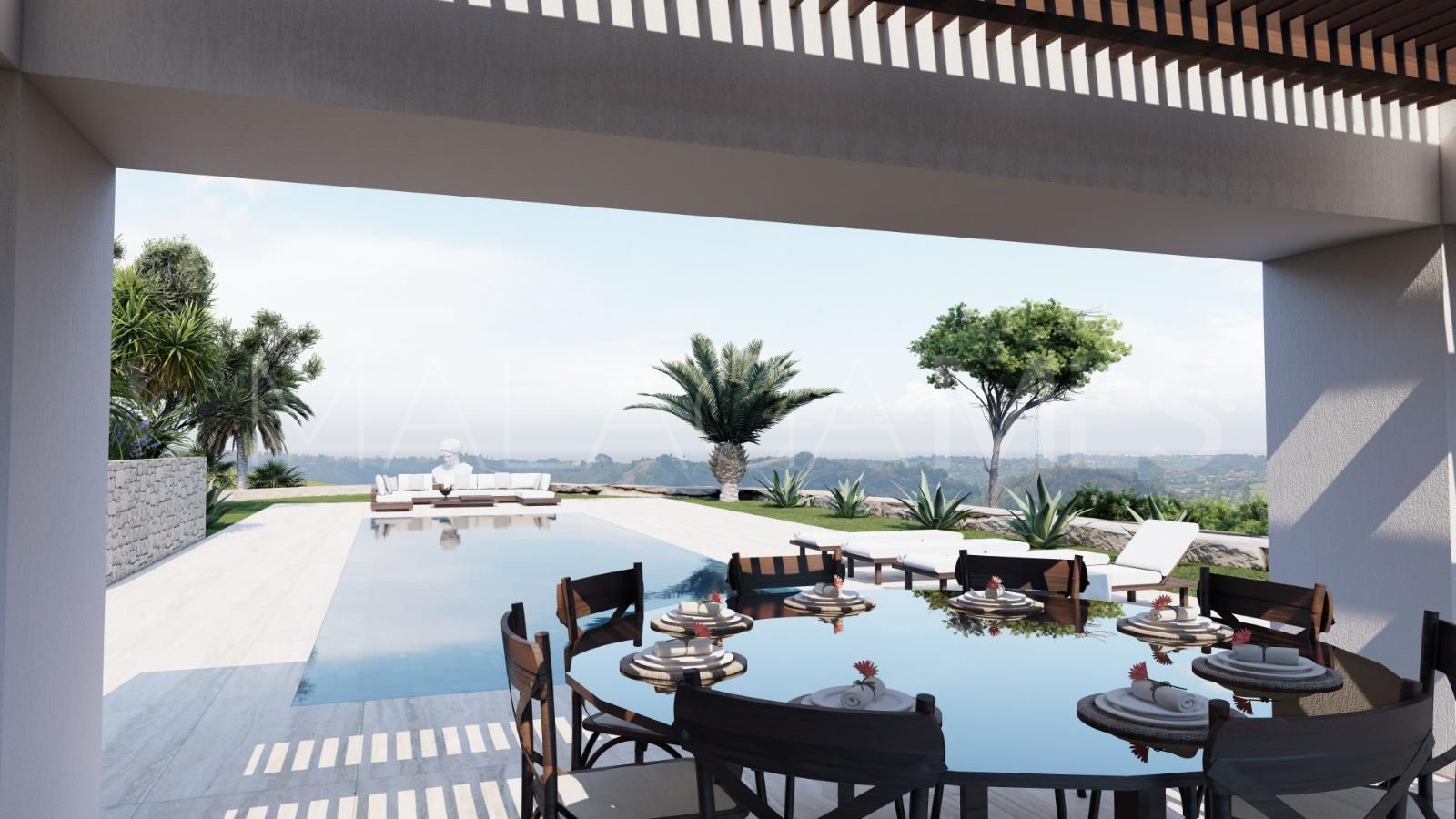 Plot for sale in Estepona East