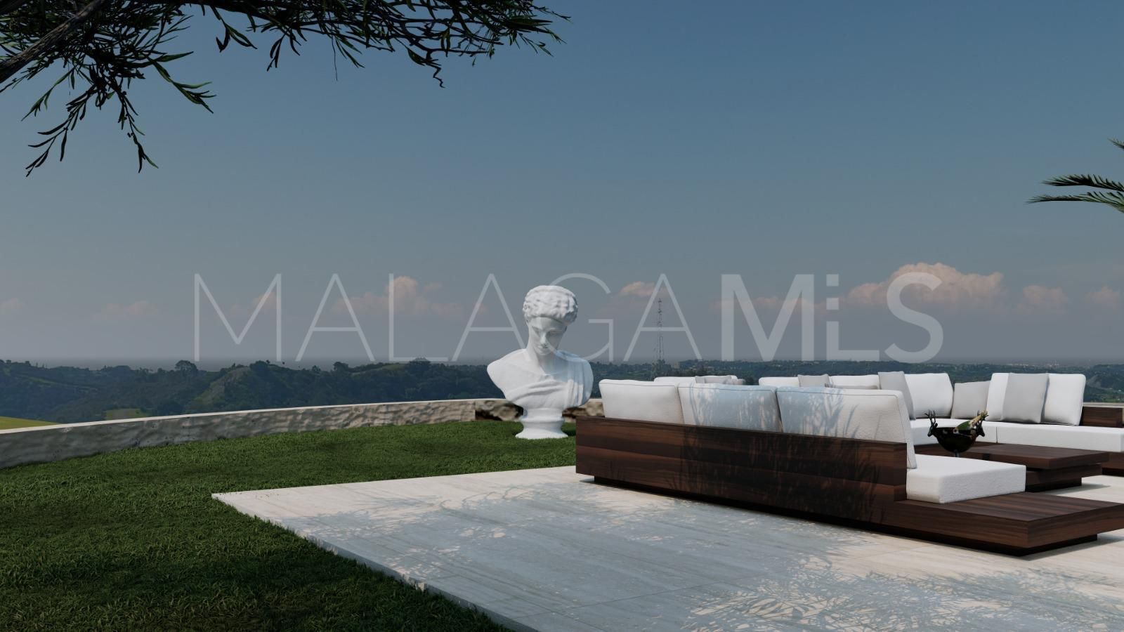 Plot for sale in Estepona East