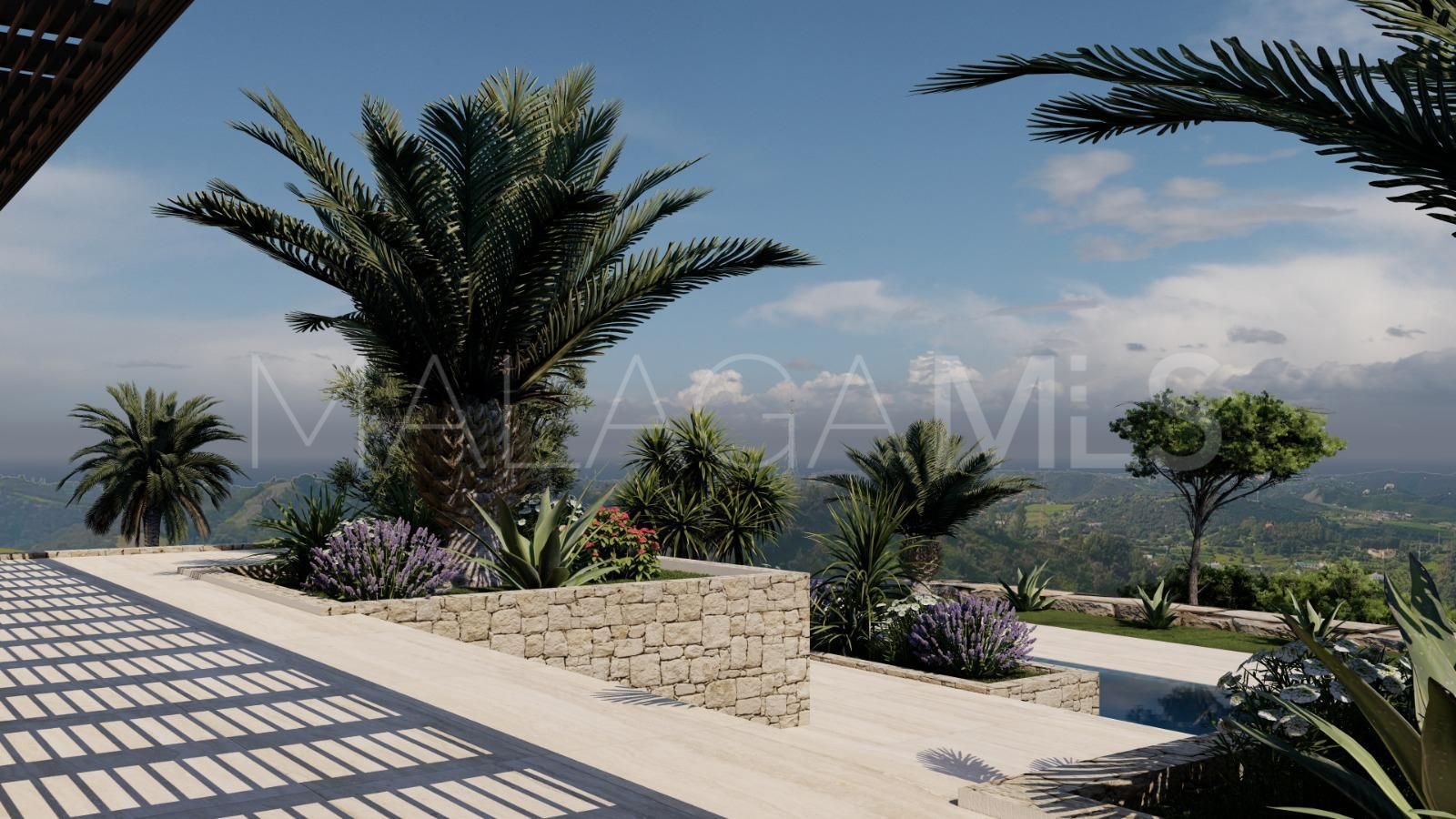 Plot for sale in Estepona East