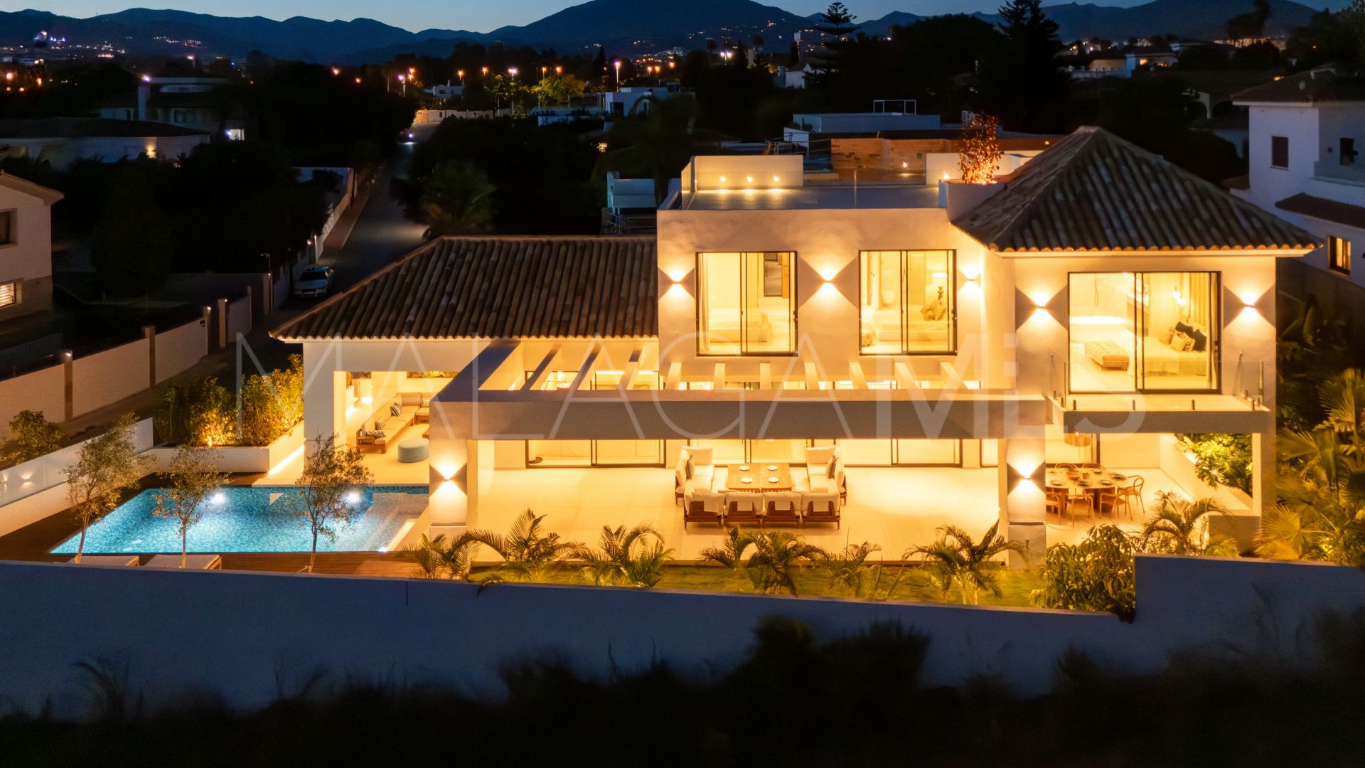 Villa for sale in Linda Vista Baja
