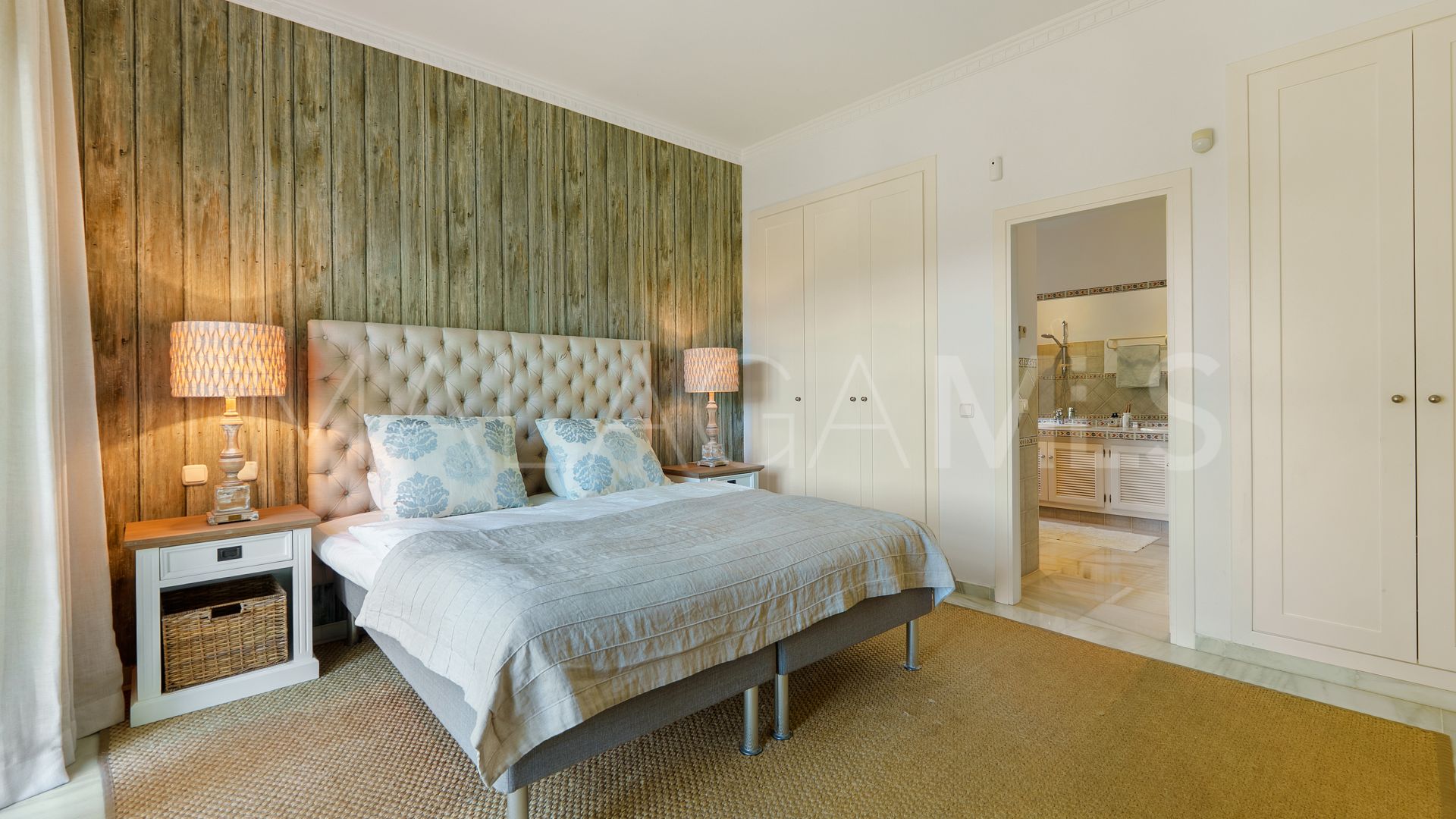 Villa for sale in Sierra Blanca