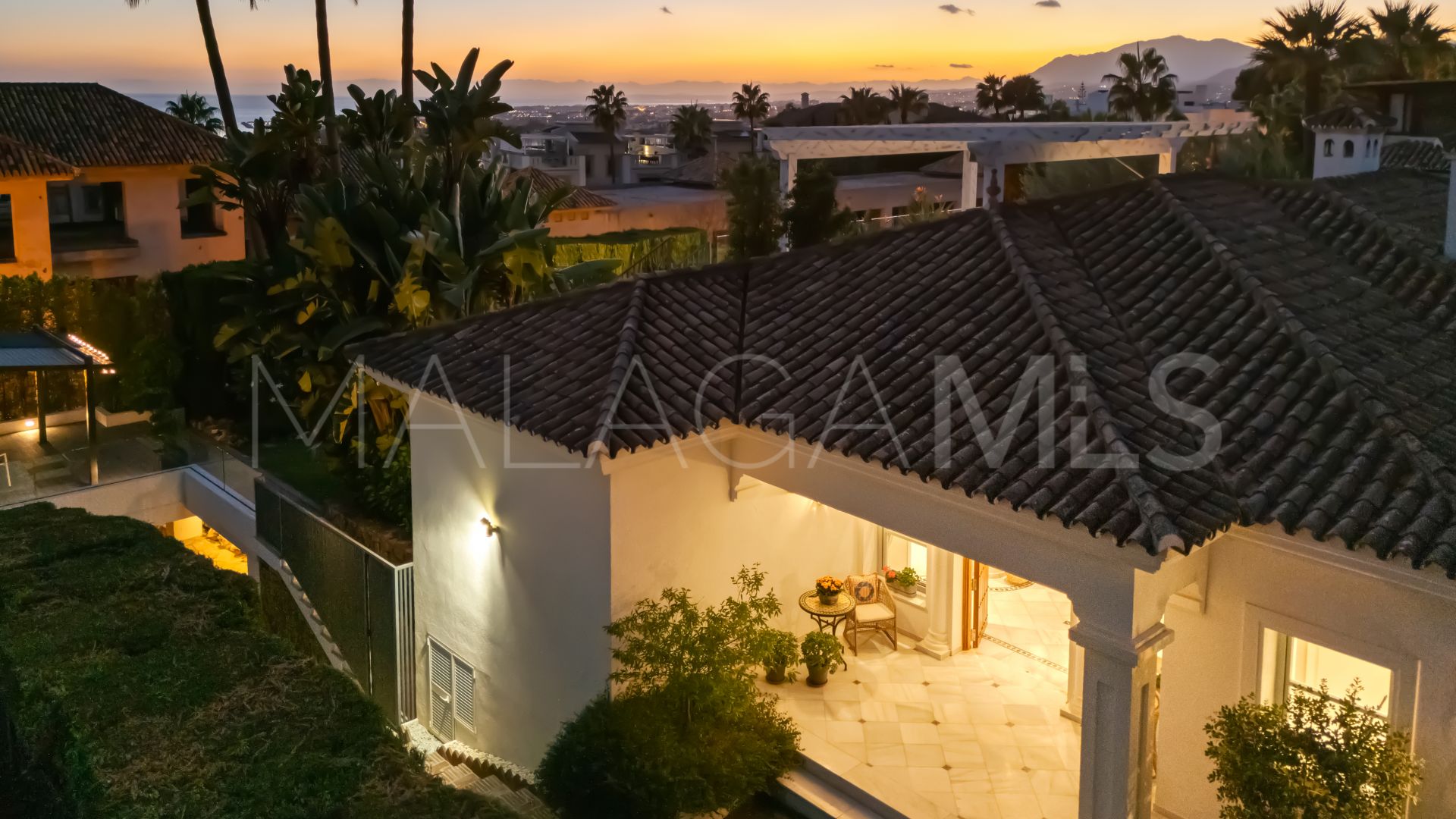 Villa for sale in Sierra Blanca