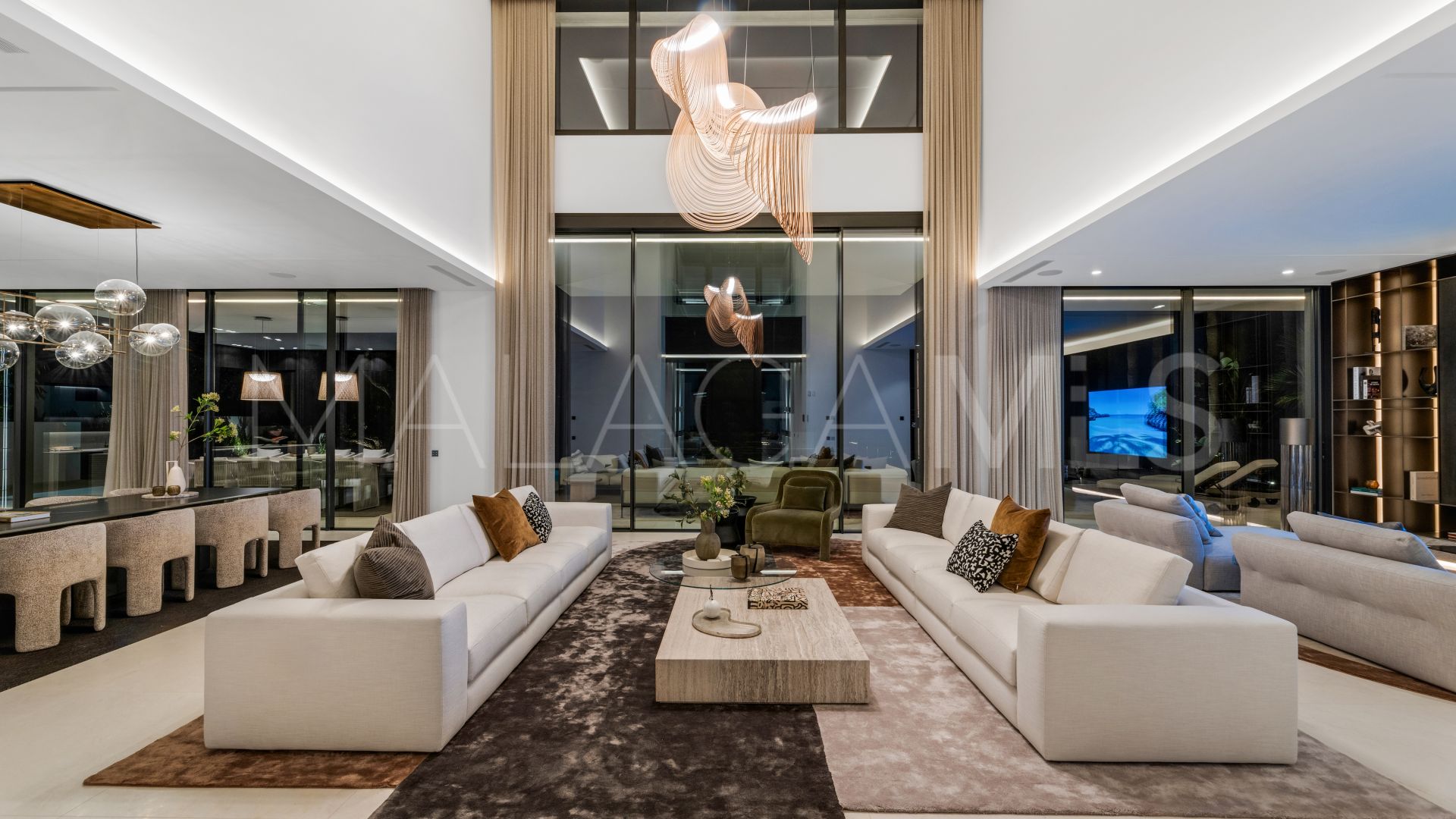 Cascada de Camojan villa for sale