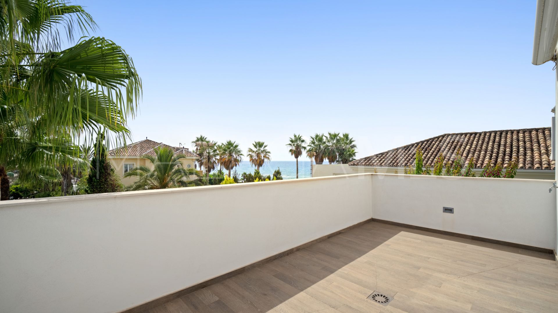 Villa de 5 bedrooms for sale in Marbesa