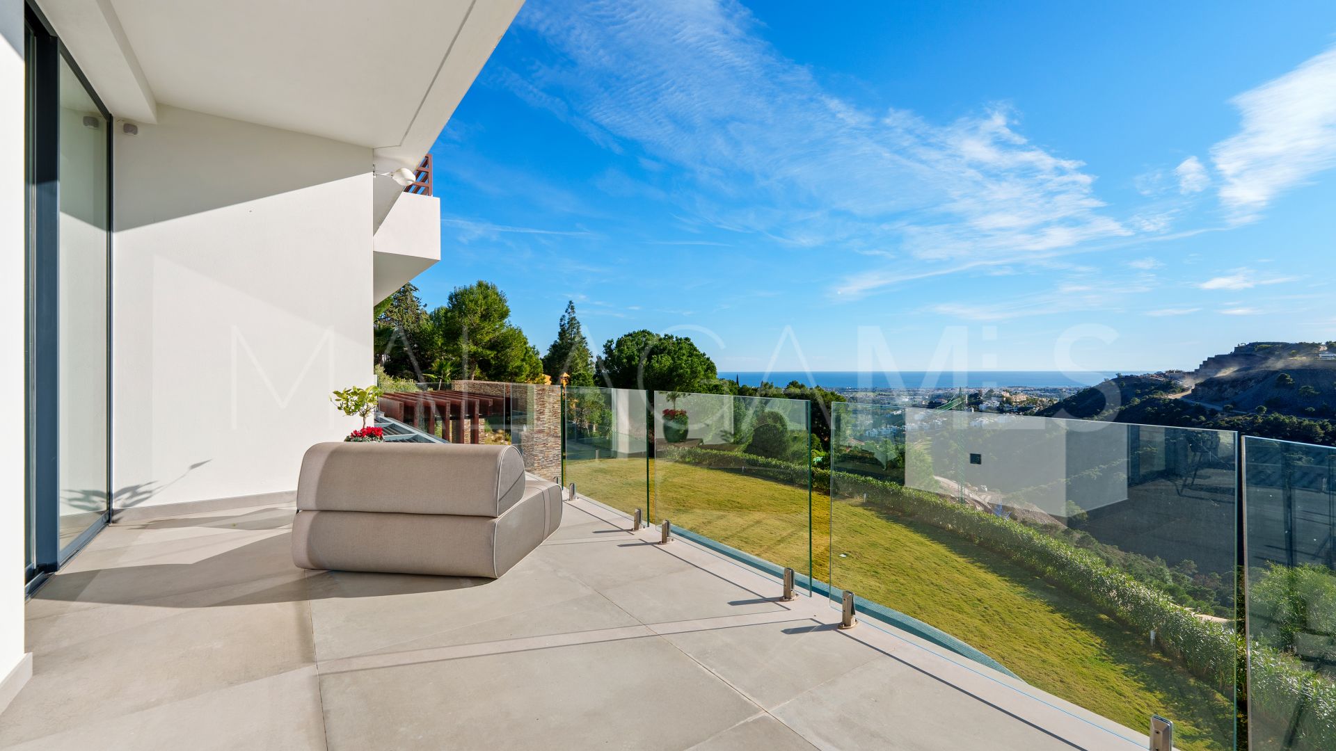 El Madroñal, villa for sale
