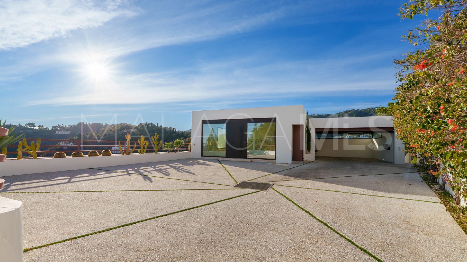 El Madroñal, villa for sale