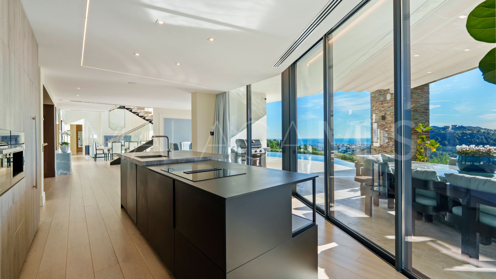 El Madroñal, villa for sale